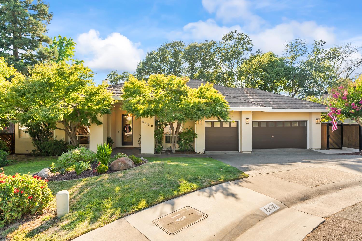 8438 Friar Tuck Way