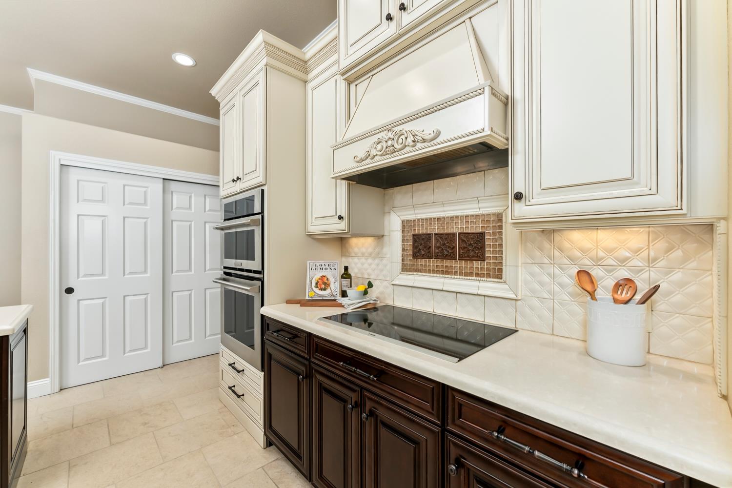 8438 Friar Tuck Way