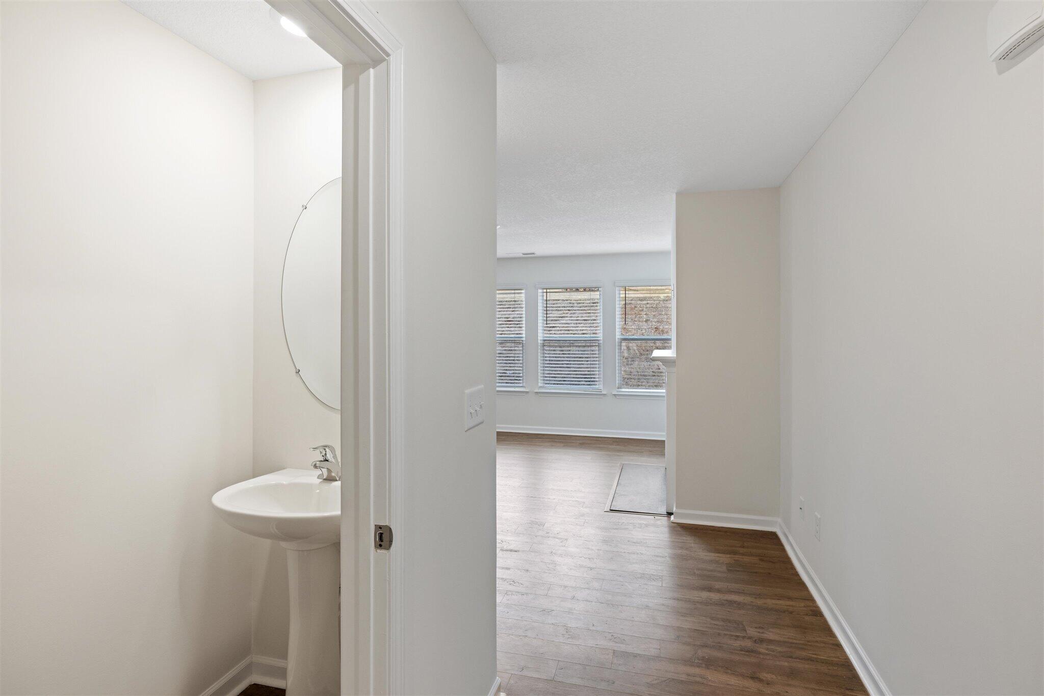 8158 Watercolour Lane