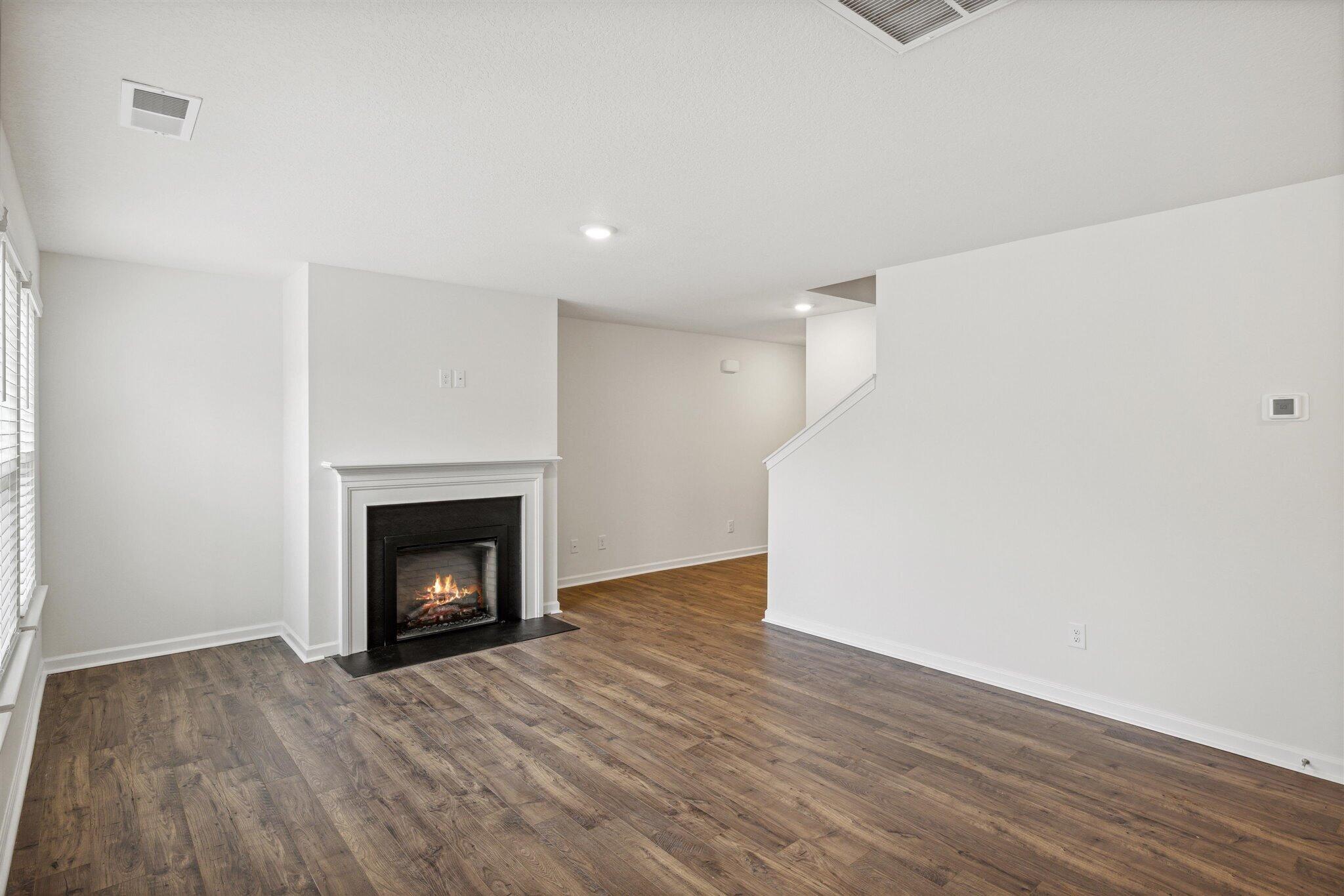 8158 Watercolour Lane