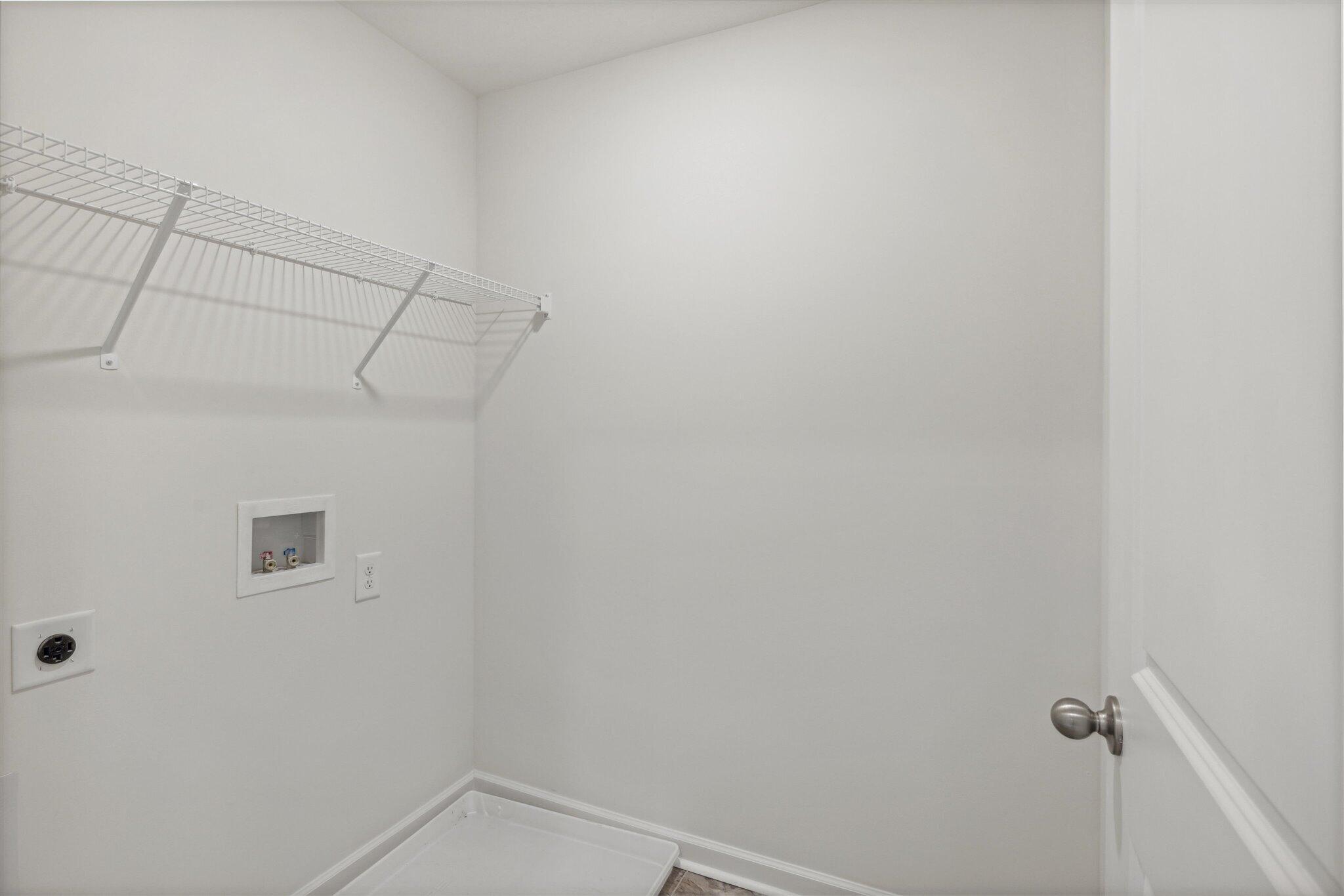 8158 Watercolour Lane
