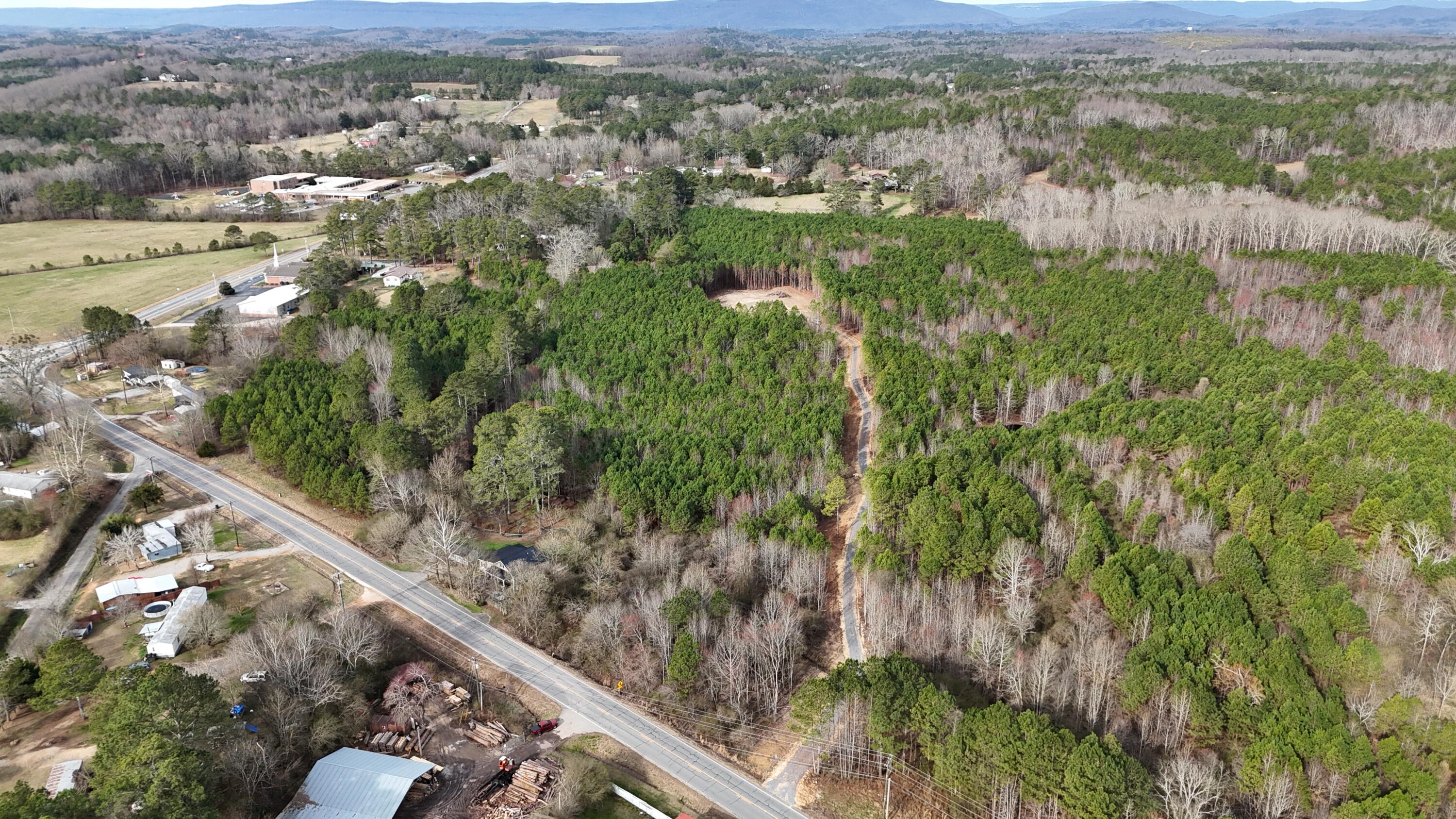 5802 Highway 151, LaFayette