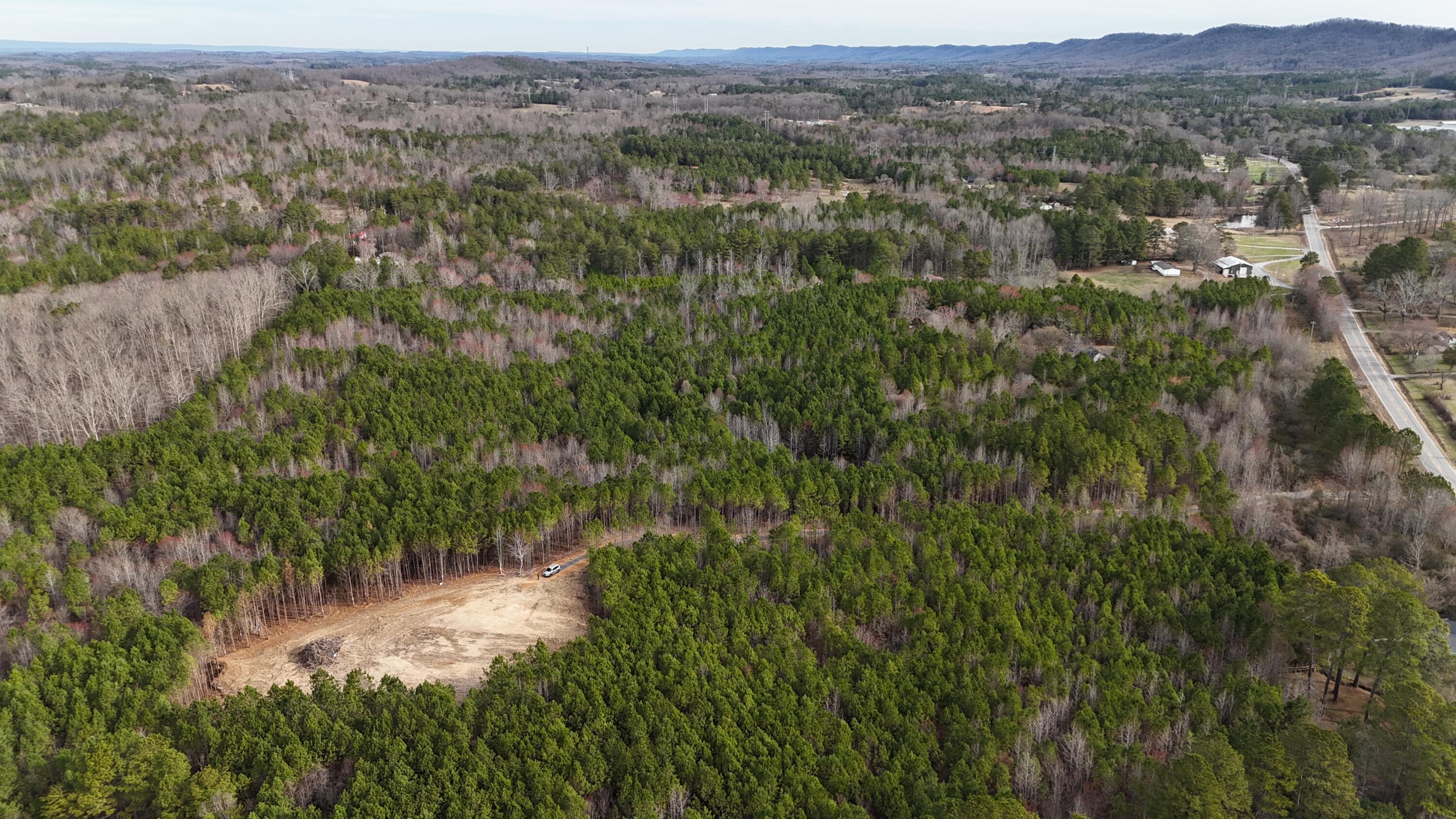 5802 Highway 151, LaFayette