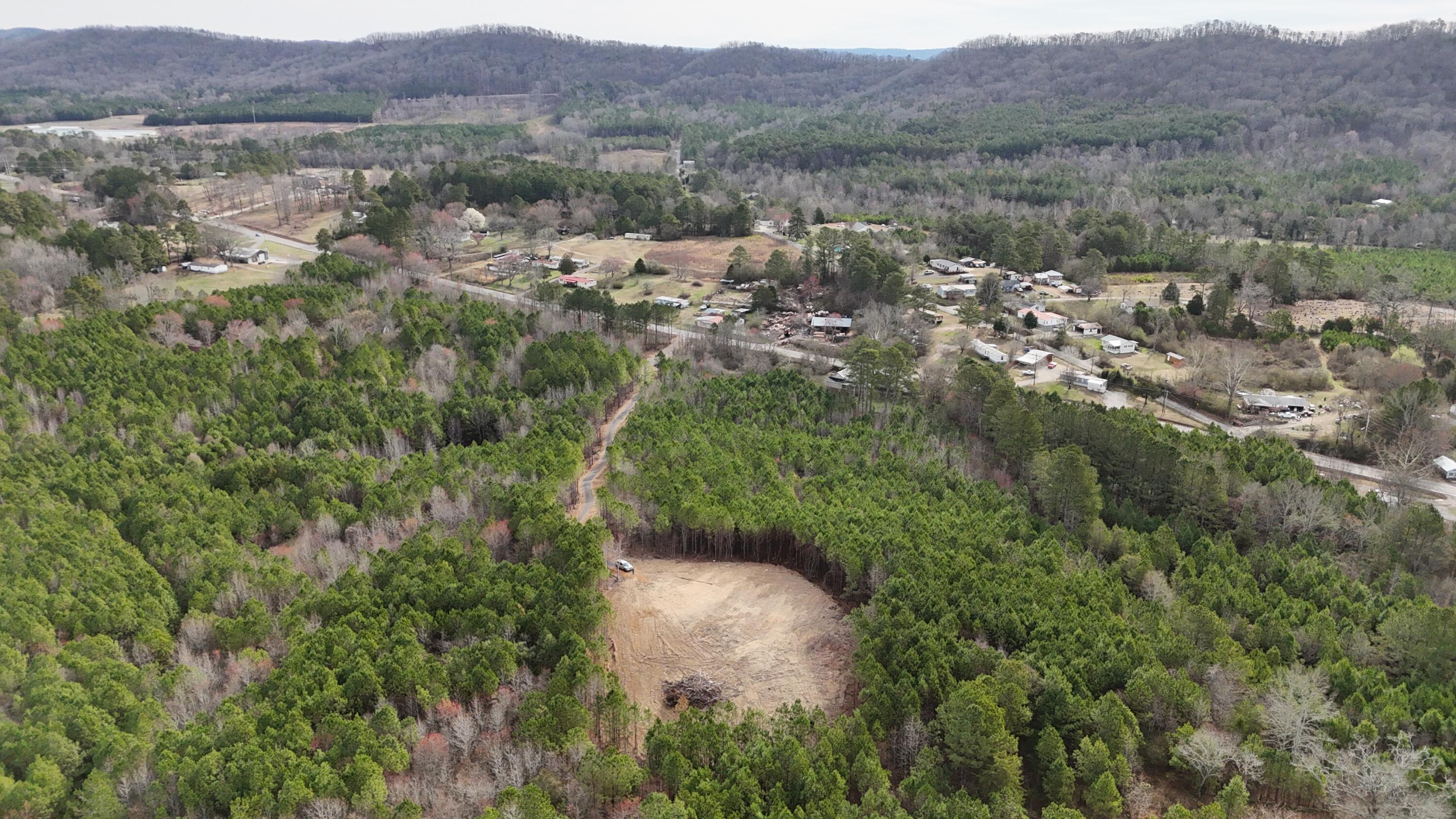 5802 Highway 151, LaFayette