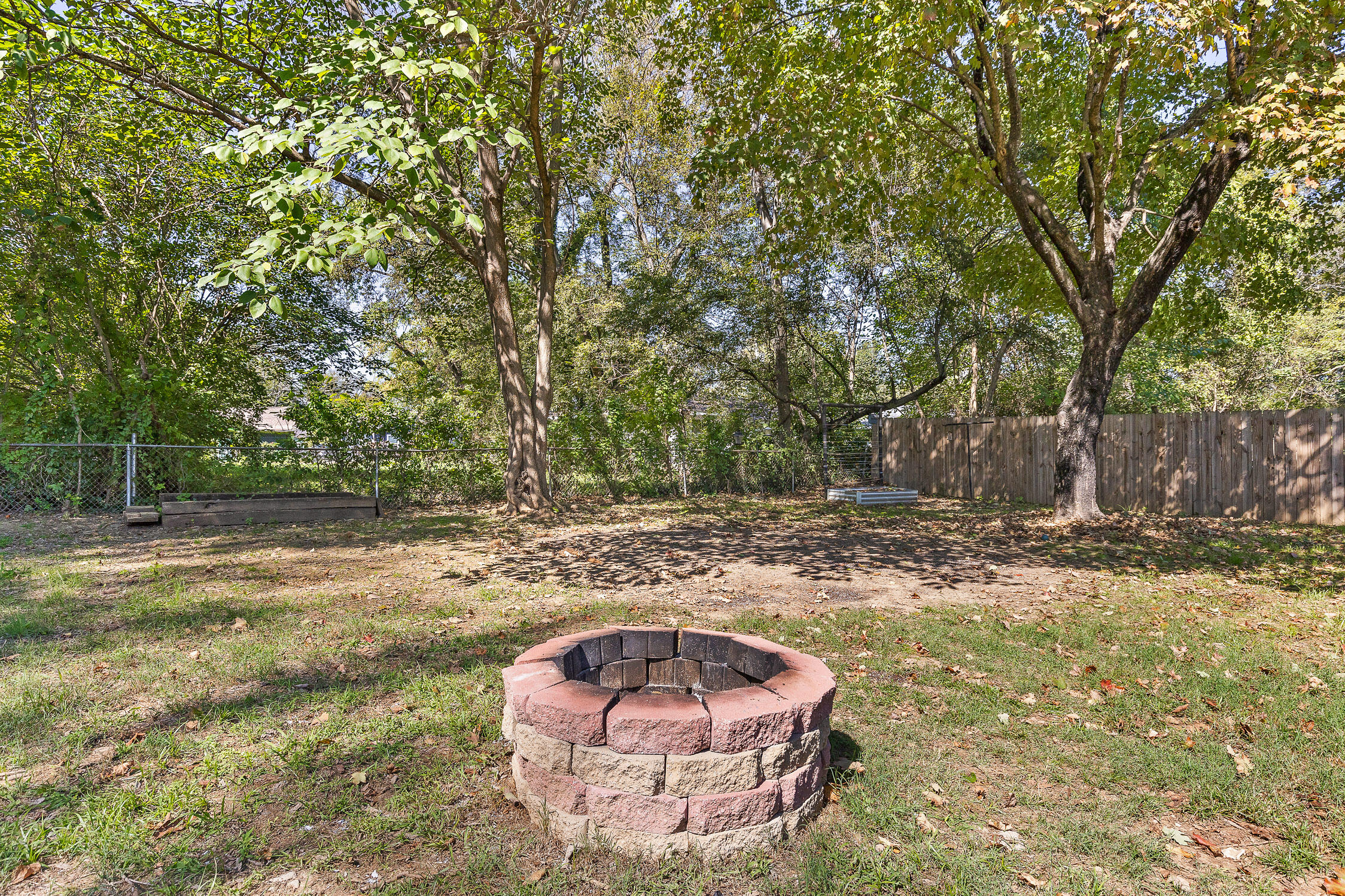 1101 N Orchard Knob Avenue