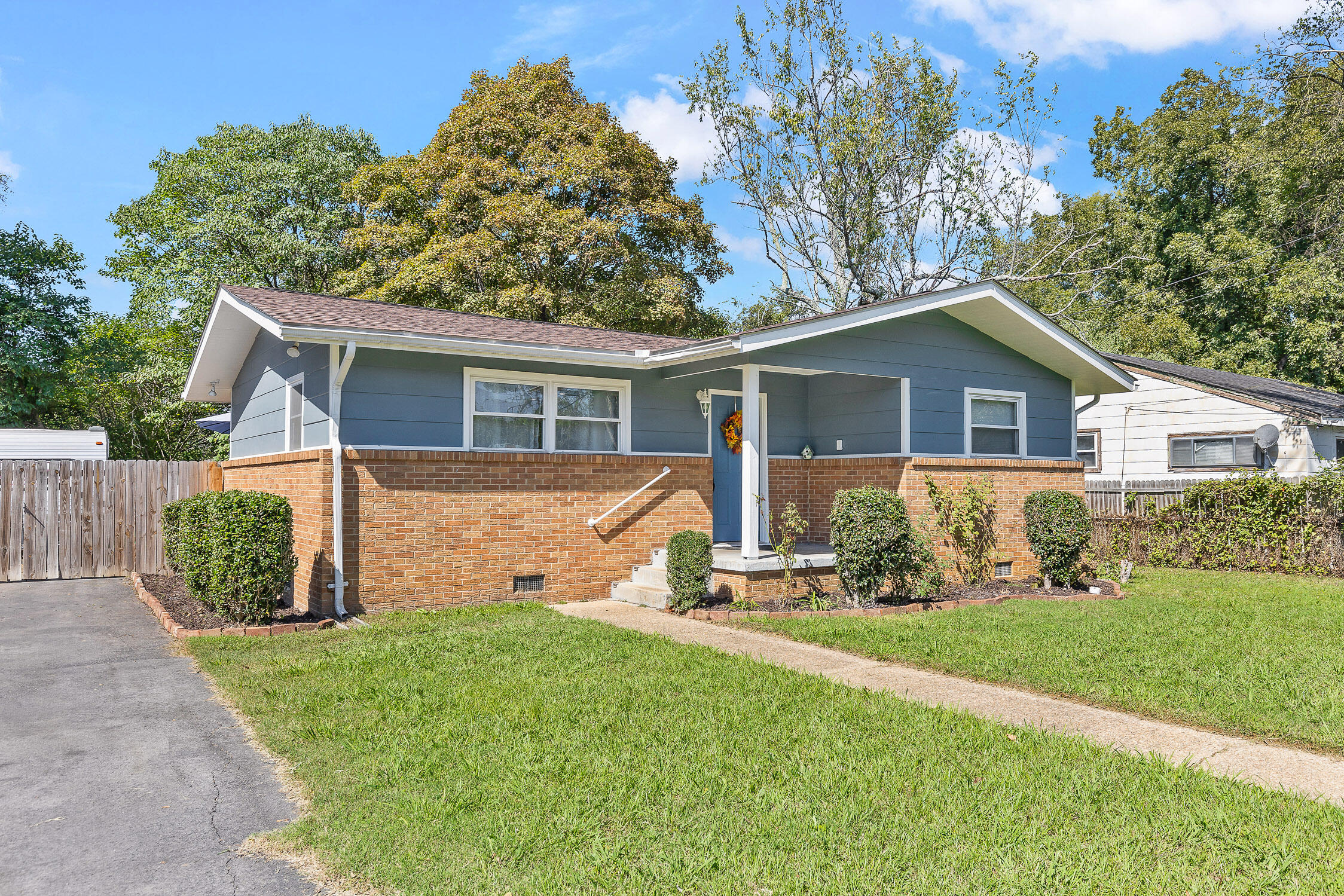 1101 N Orchard Knob Avenue