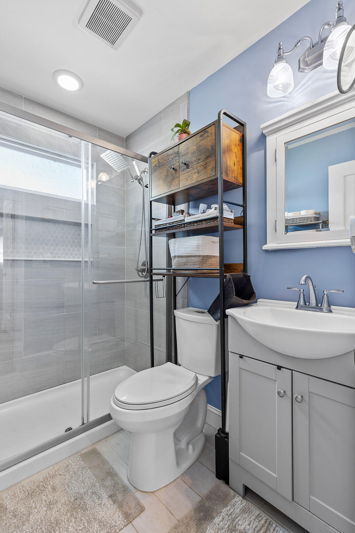 1101 N Orchard Knob Avenue