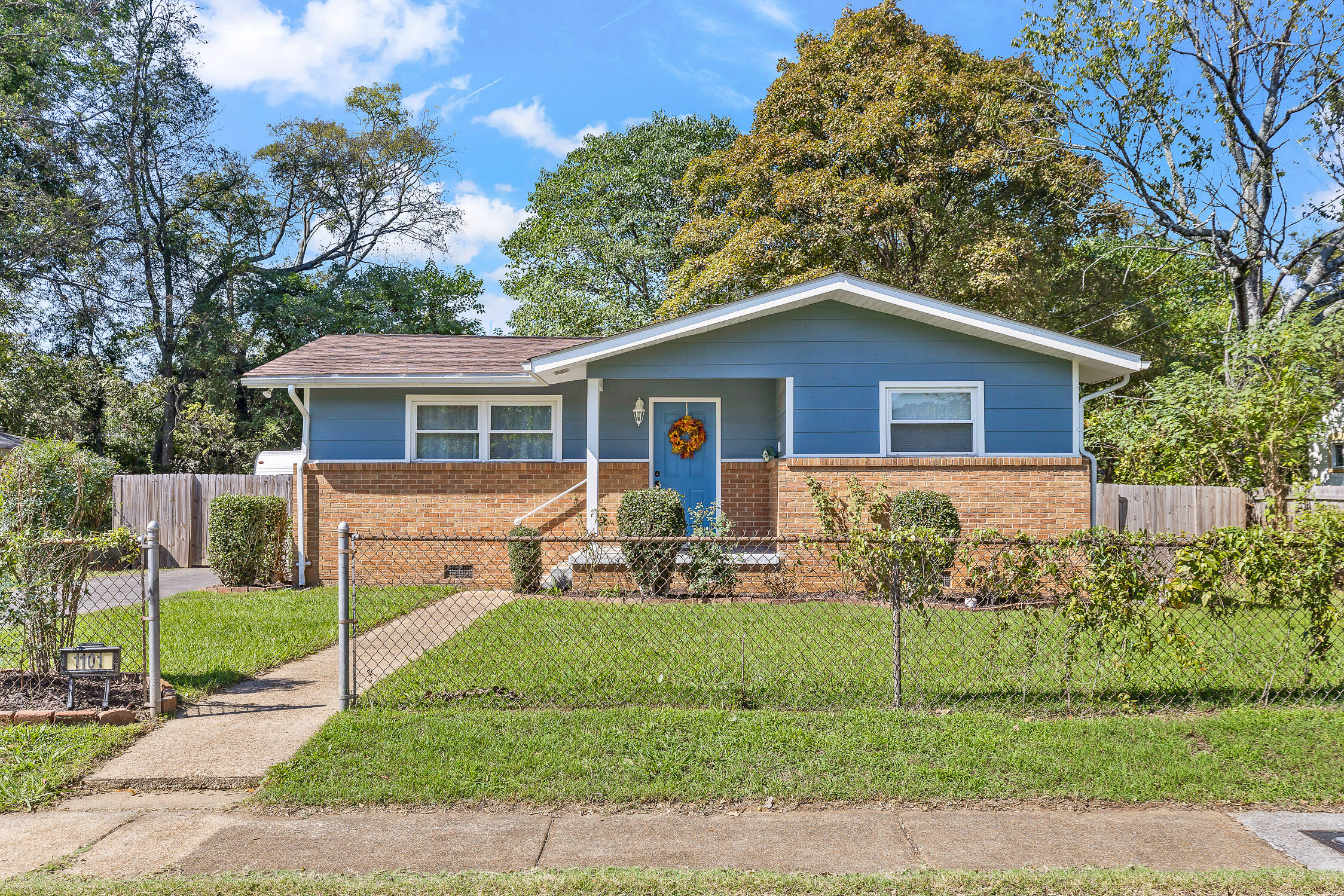 1101 N Orchard Knob Avenue