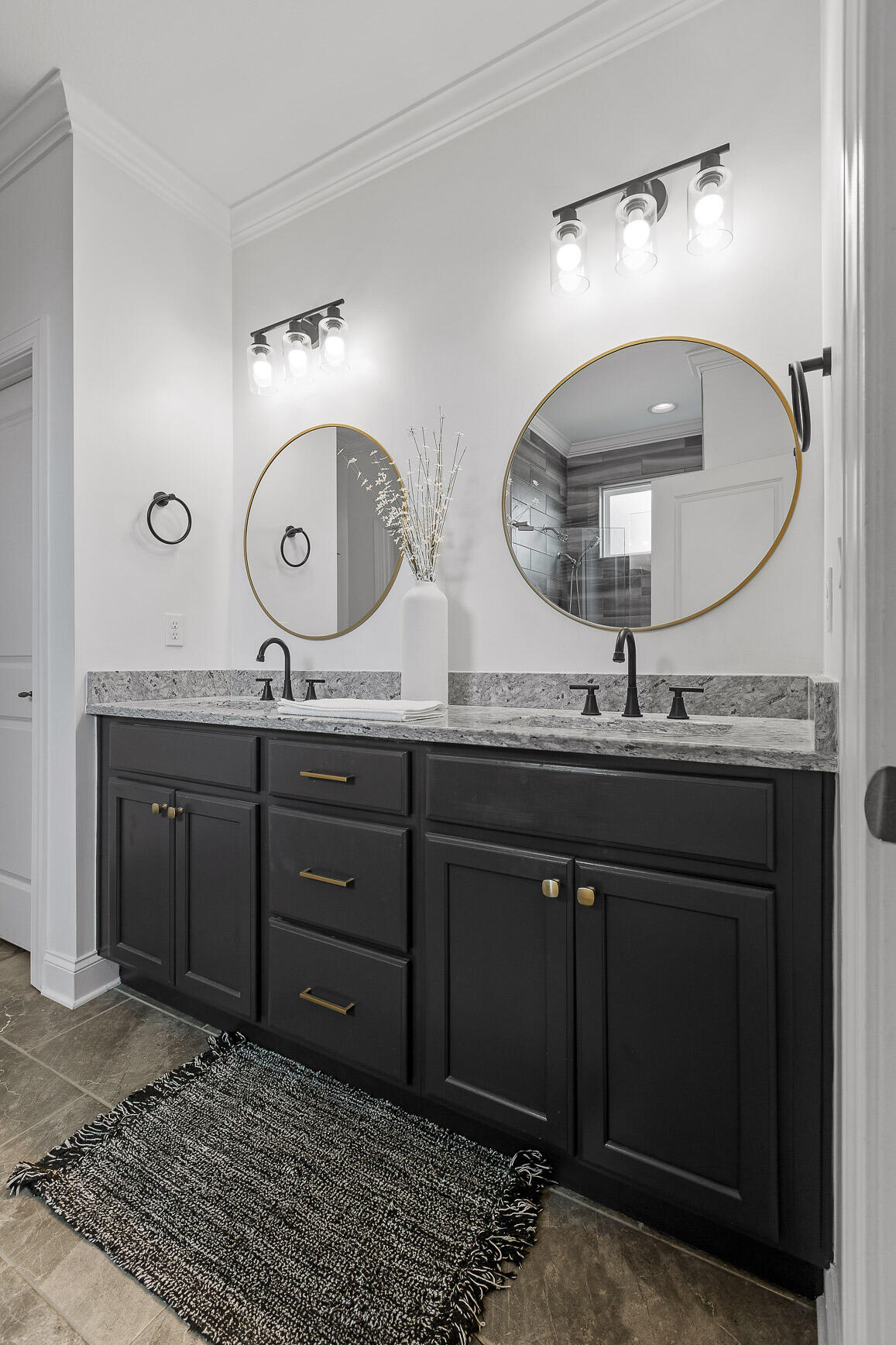 3609 Lilliflora Lane