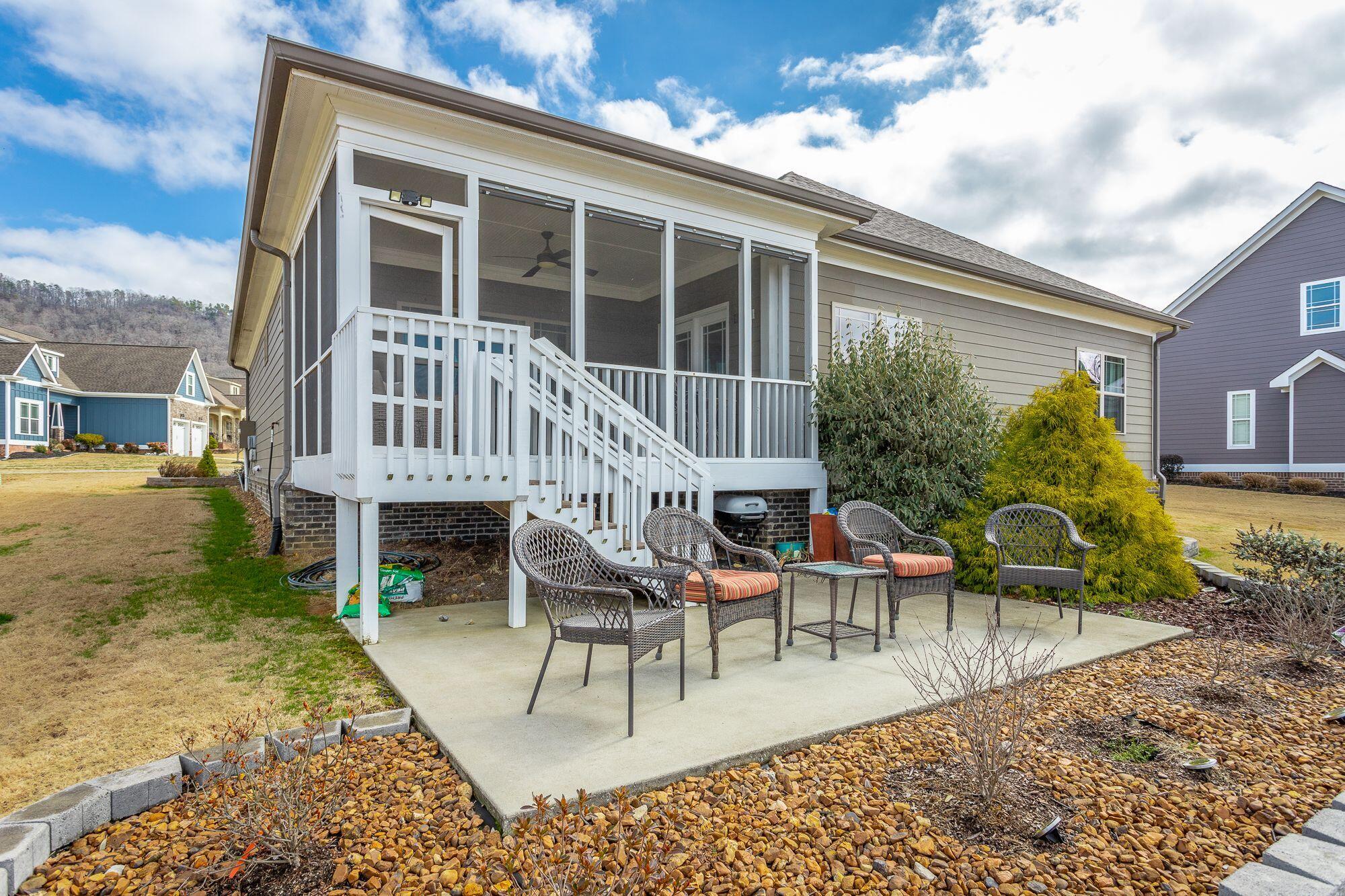 8316 Deer Run Circle