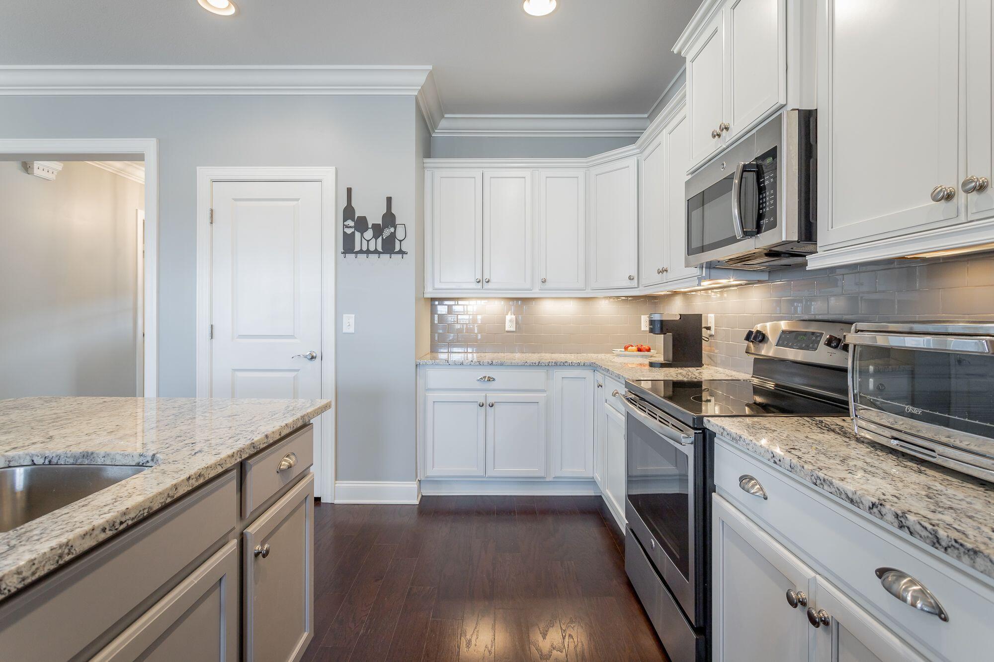 8316 Deer Run Circle