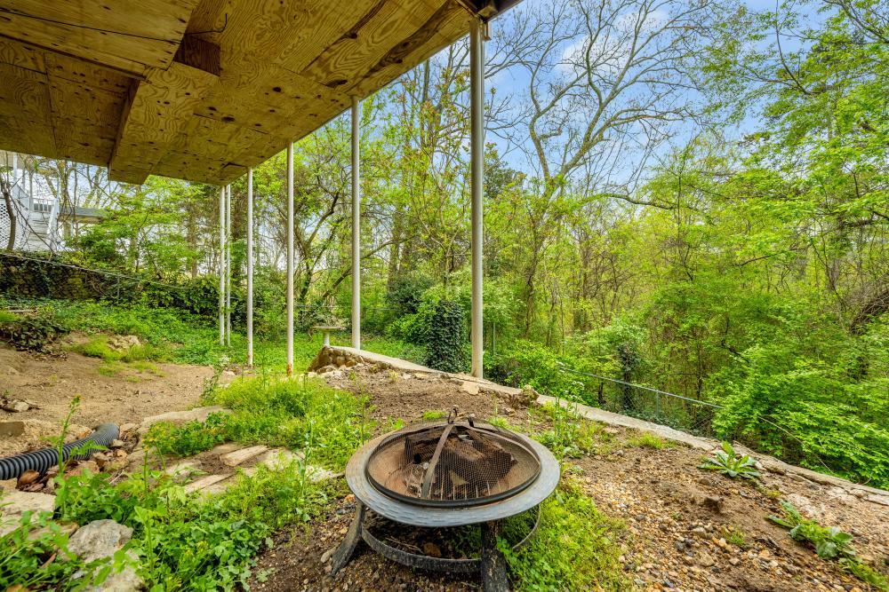 3308 Alta Vista Drive