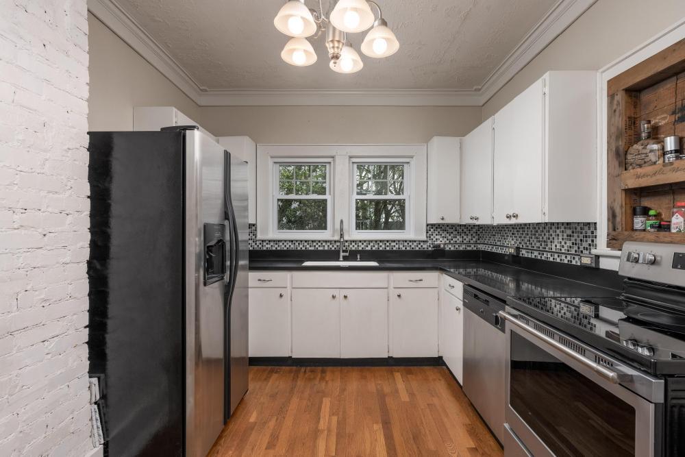 3308 Alta Vista Drive