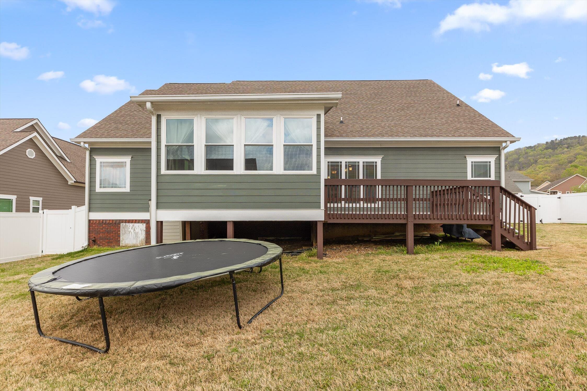 8898 Seven Lakes Drive