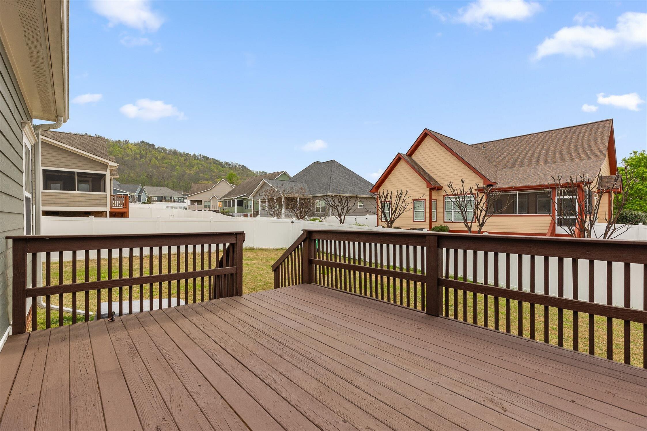 8898 Seven Lakes Drive