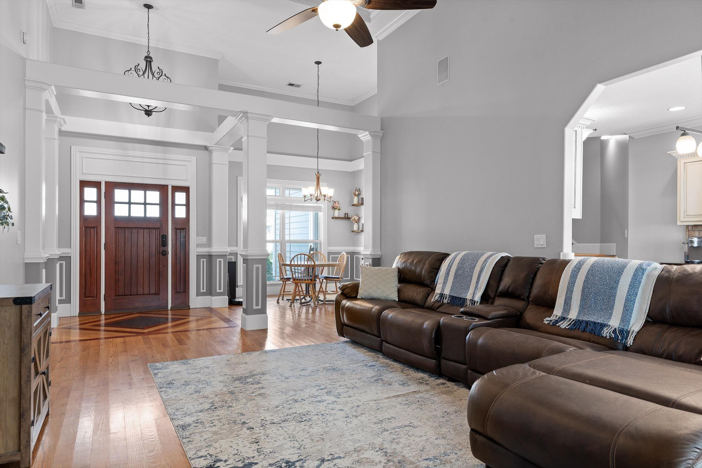 8898 Seven Lakes Drive