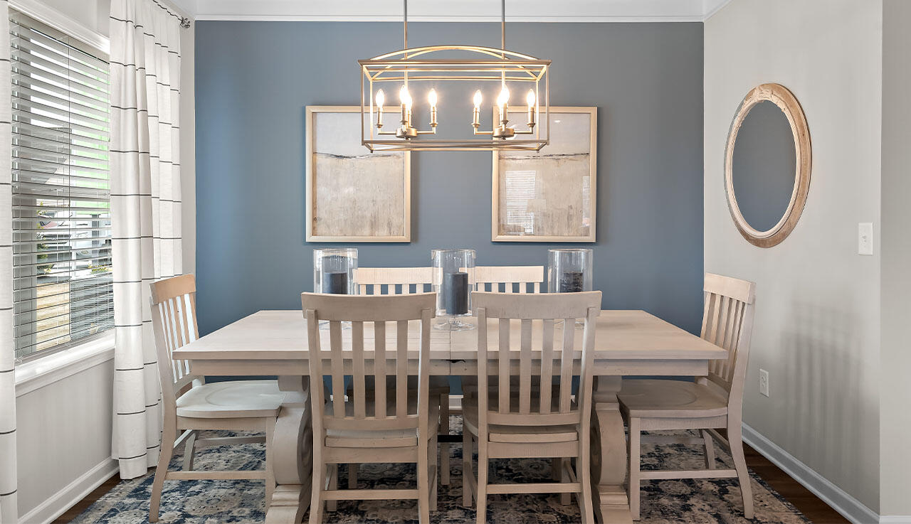 8837 Meadowvale Court