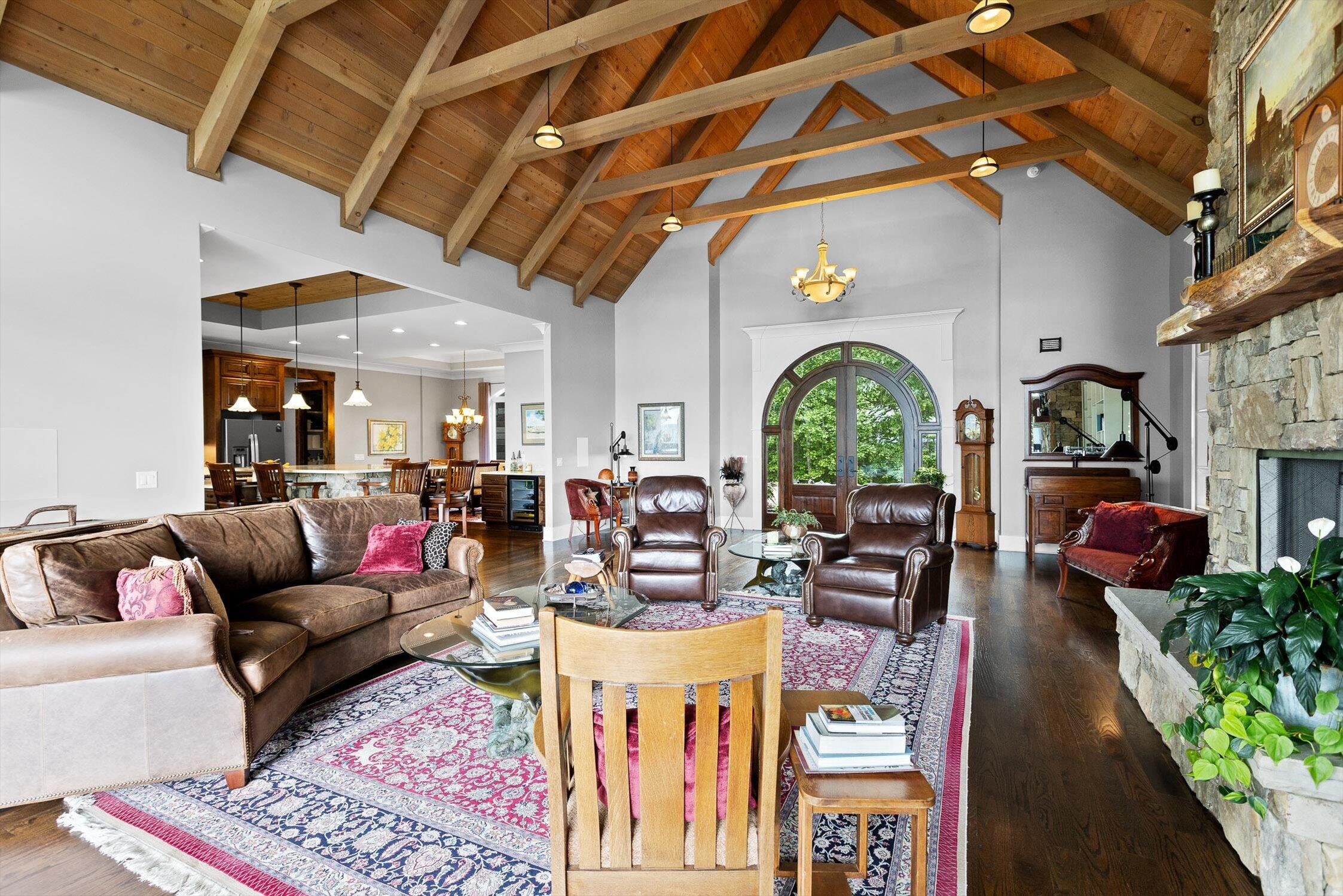 6835 Jasper Highlands Boulevard