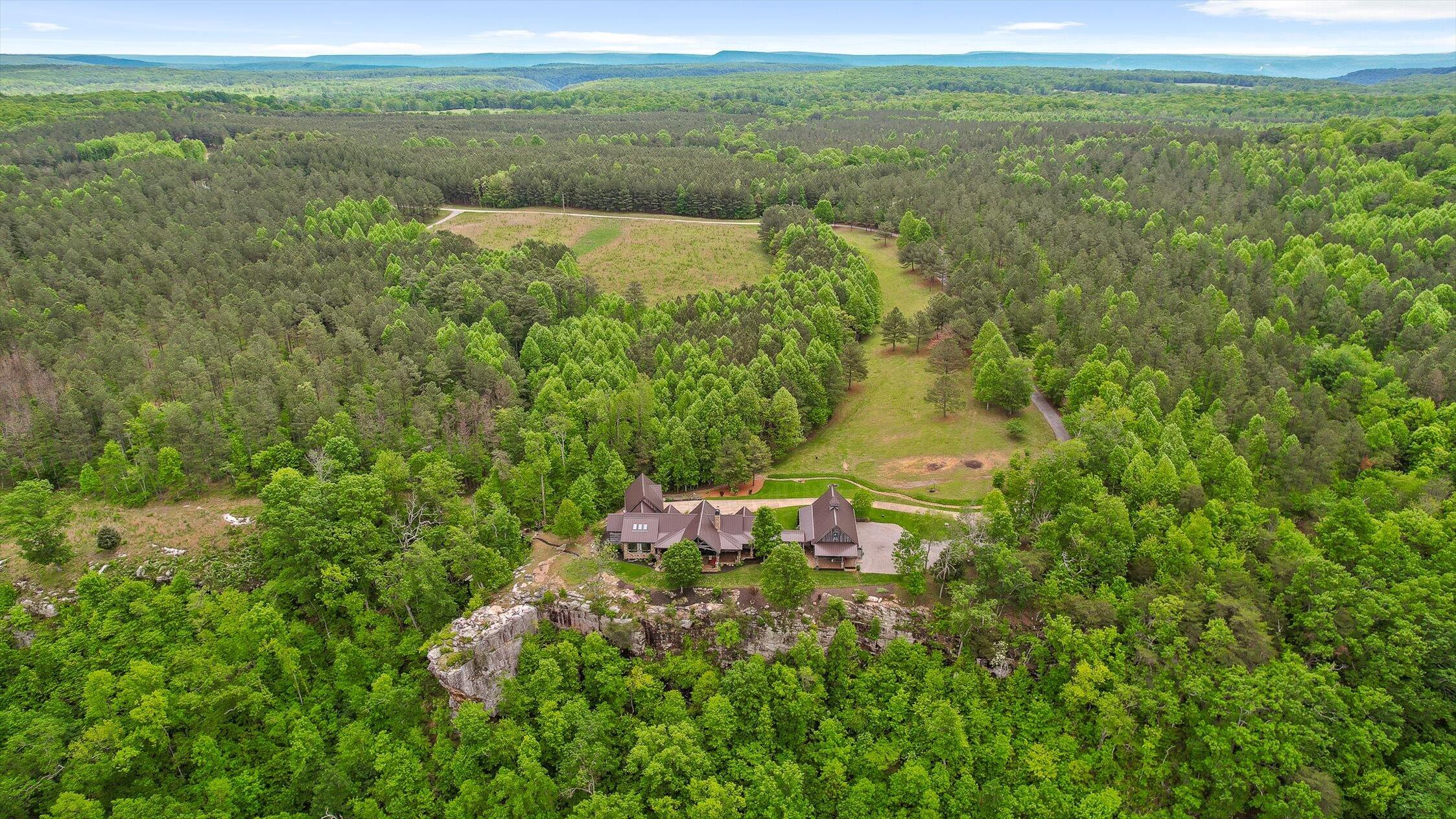 6835 Jasper Highlands Boulevard