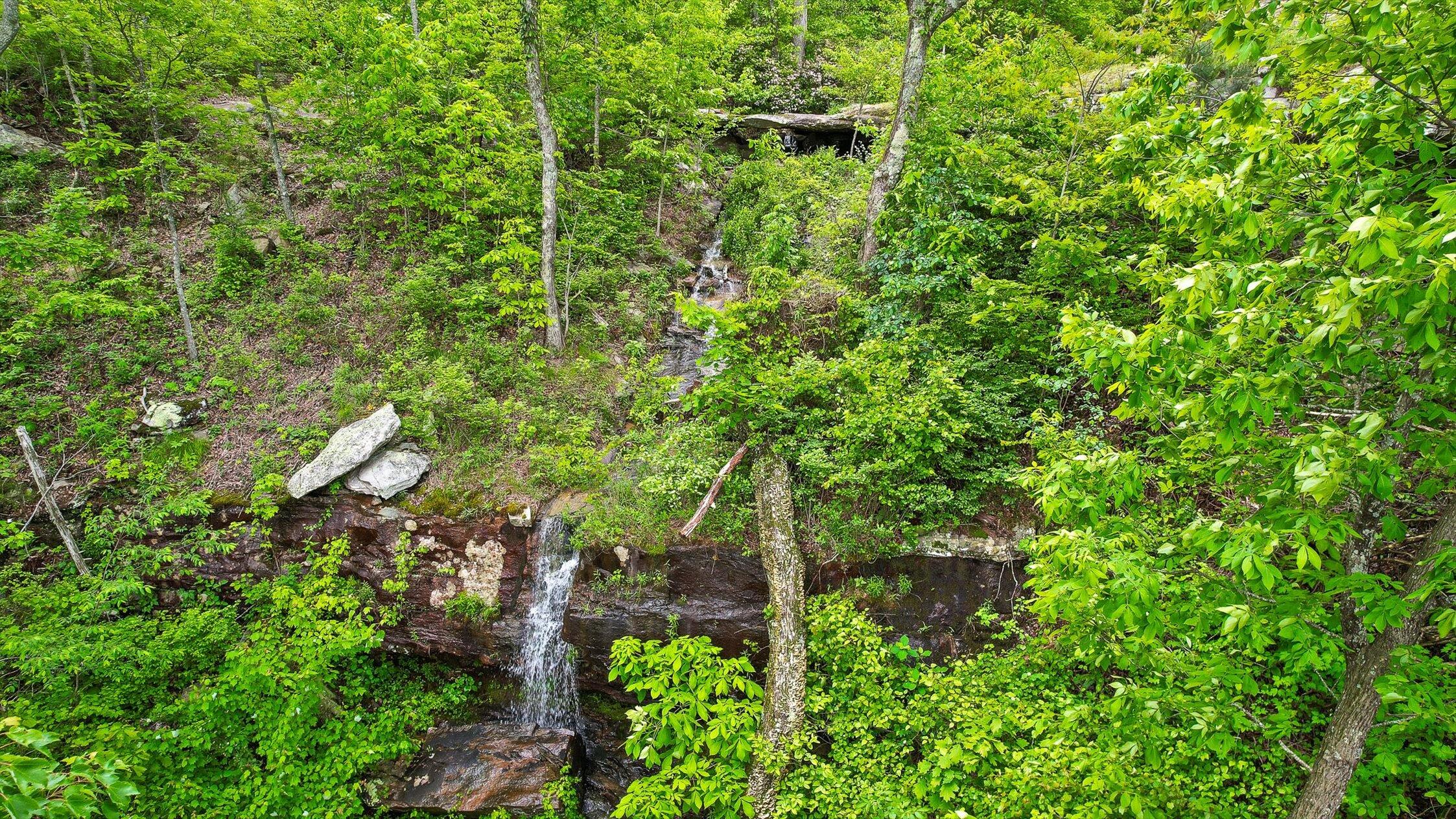 6835 Jasper Highlands Boulevard