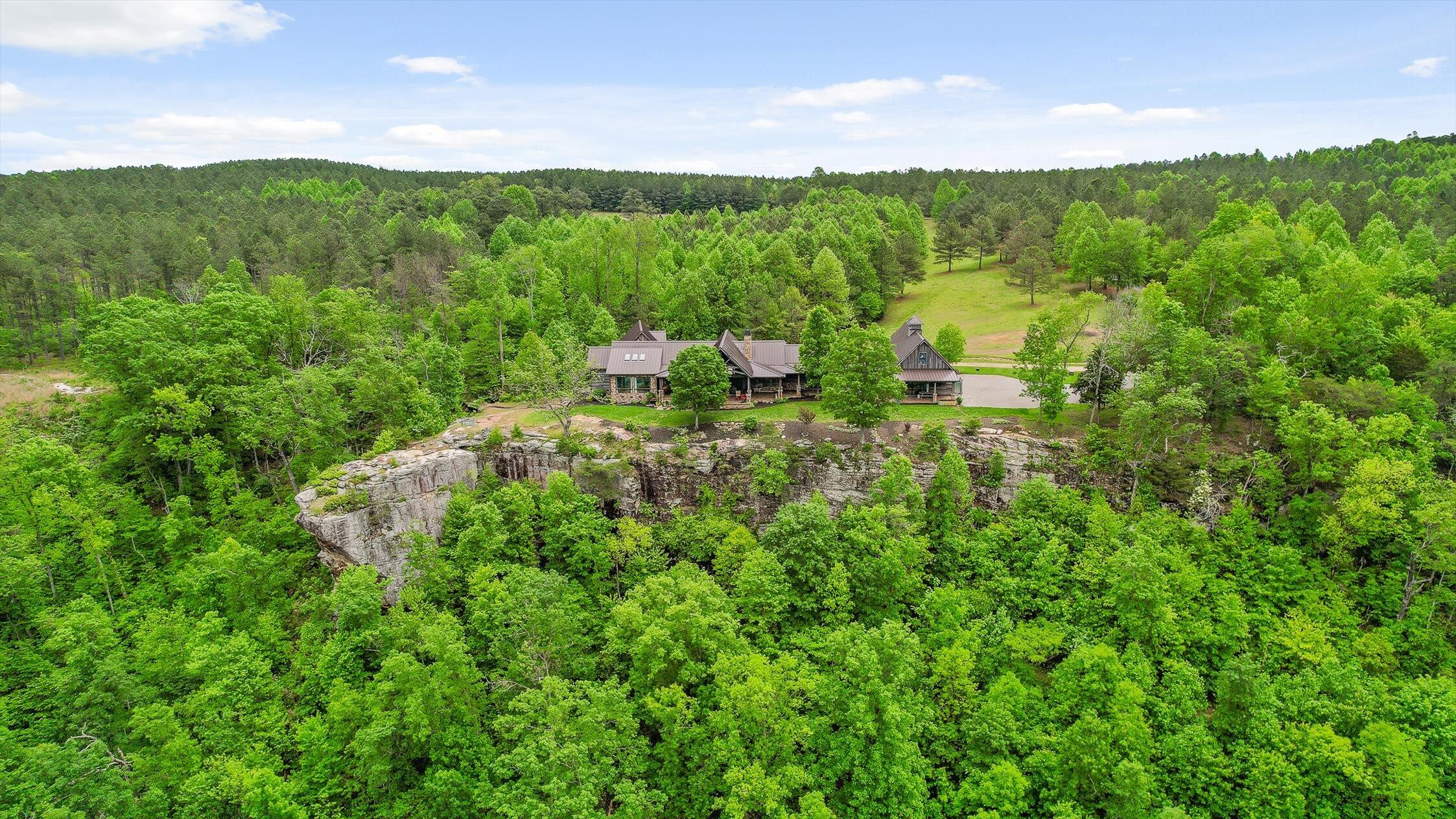 6835 Jasper Highlands Boulevard