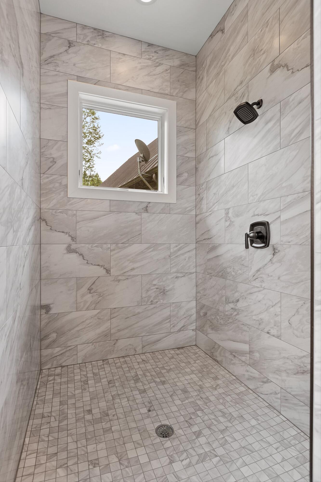 6835 Jasper Highlands Boulevard