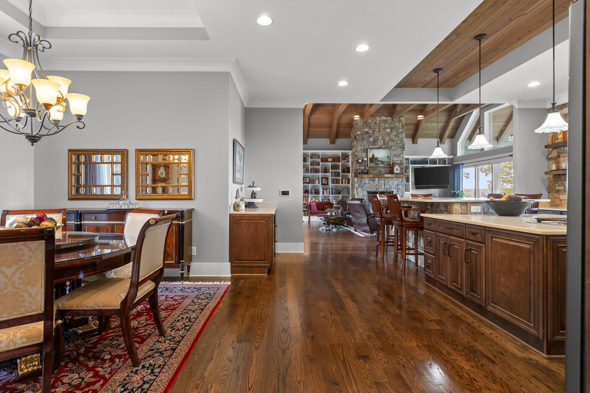 6835 Jasper Highlands Boulevard