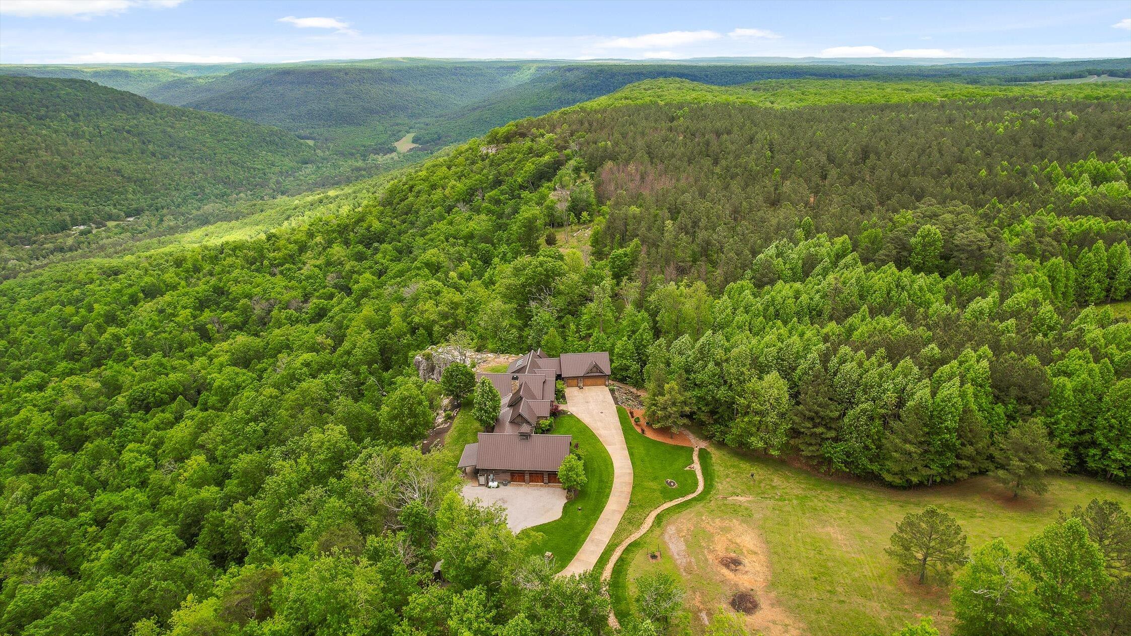 6835 Jasper Highlands Boulevard