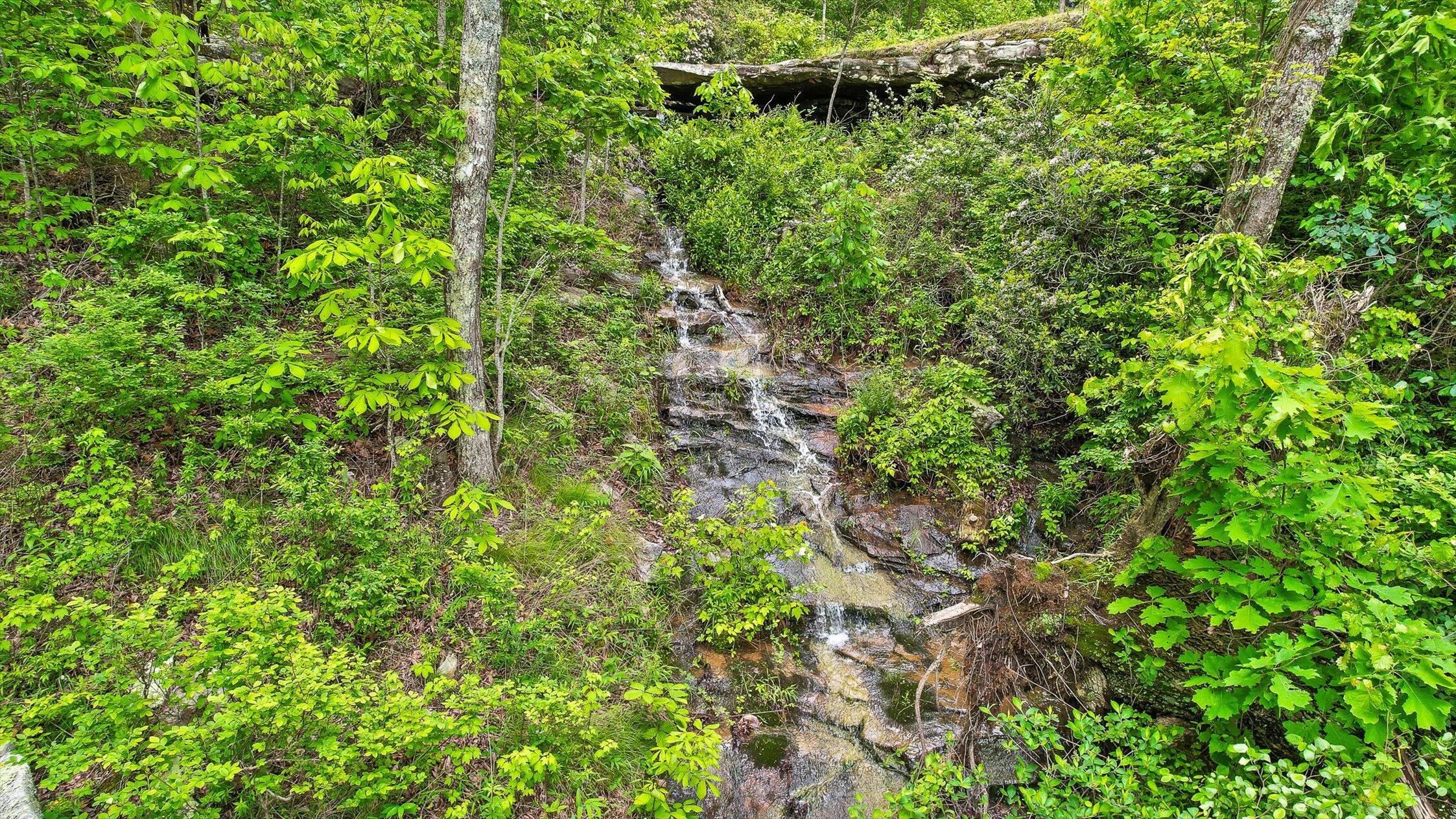 6835 Jasper Highlands Boulevard