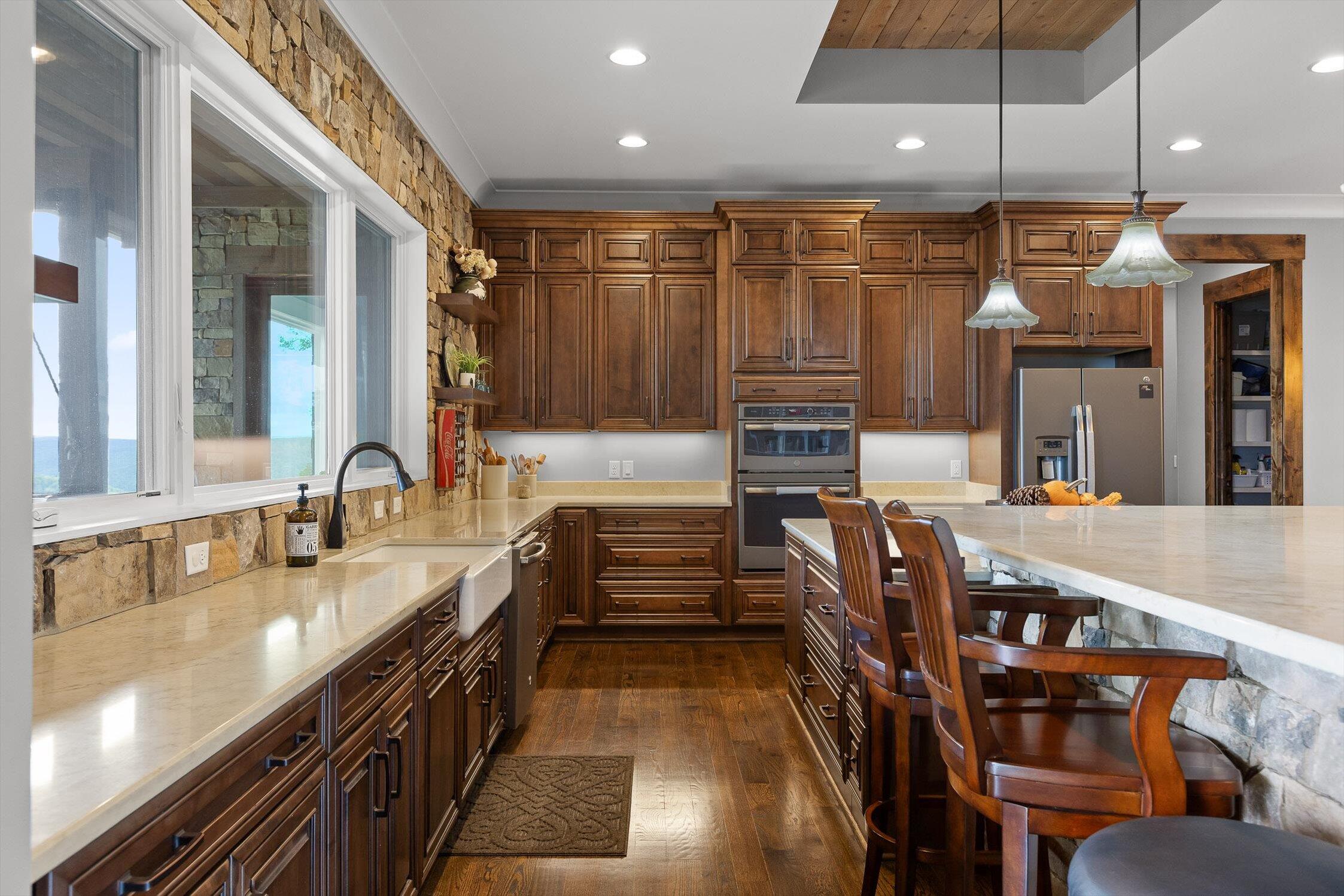 6835 Jasper Highlands Boulevard