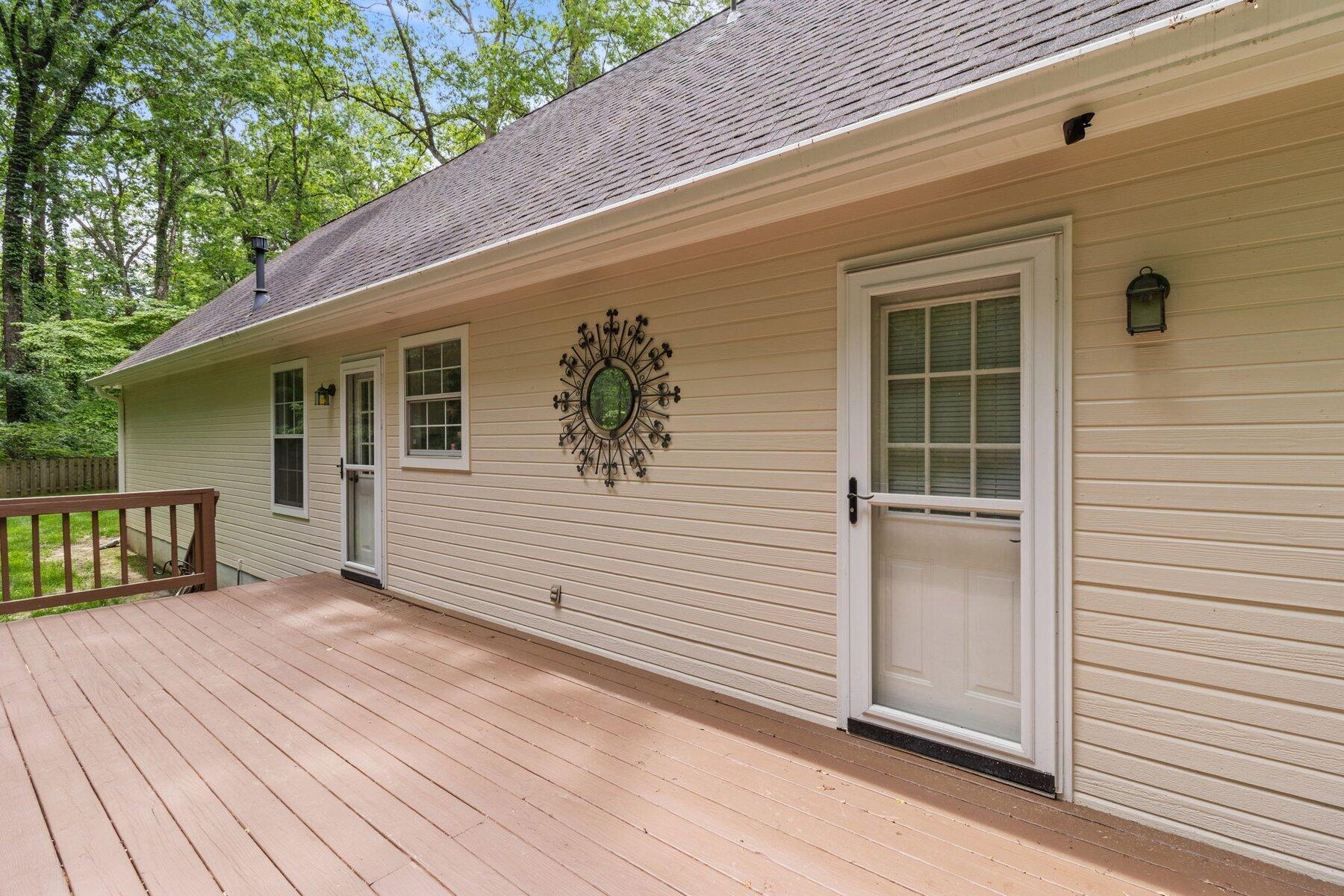 1623 Devlan Forest Lane