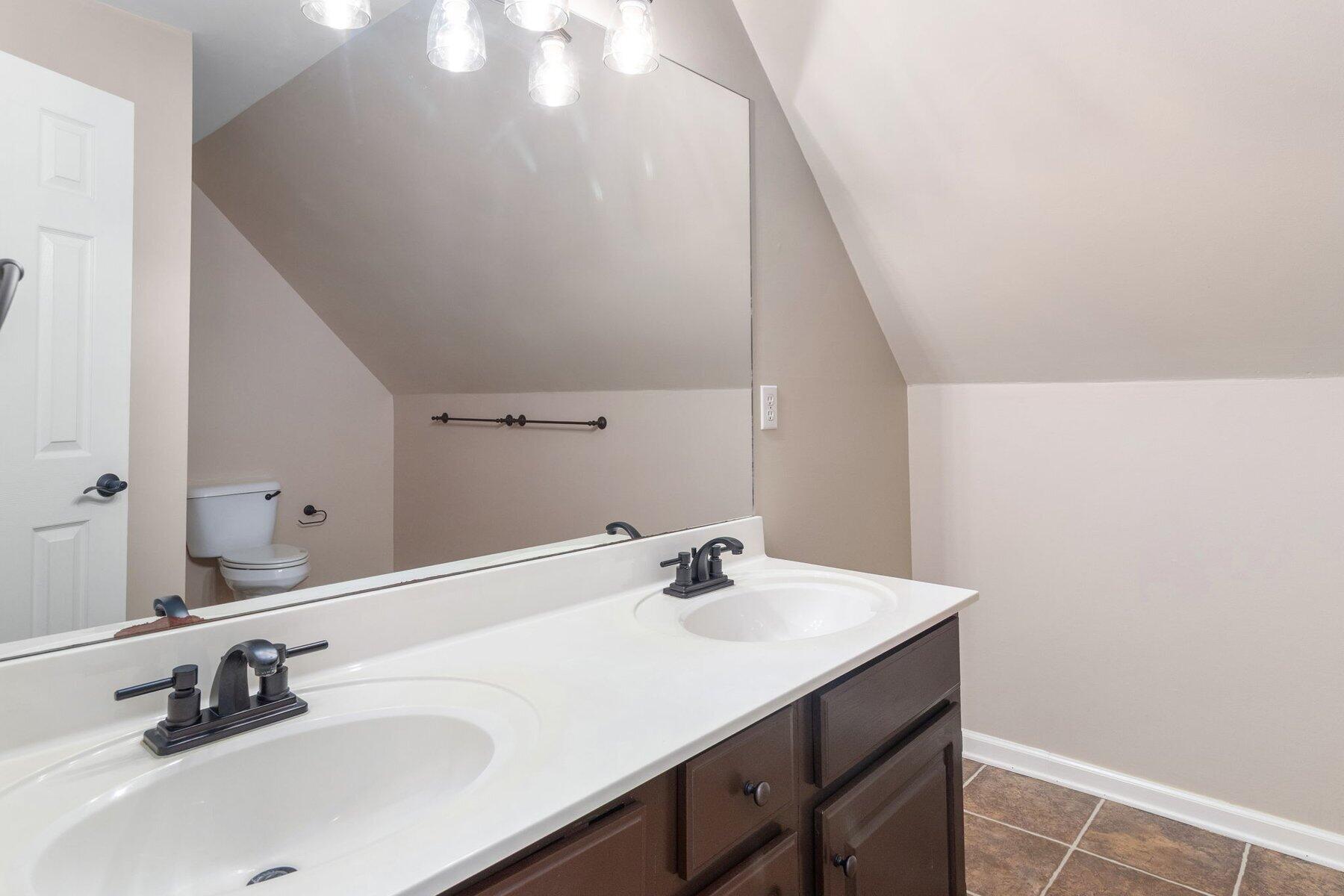 1623 Devlan Forest Lane