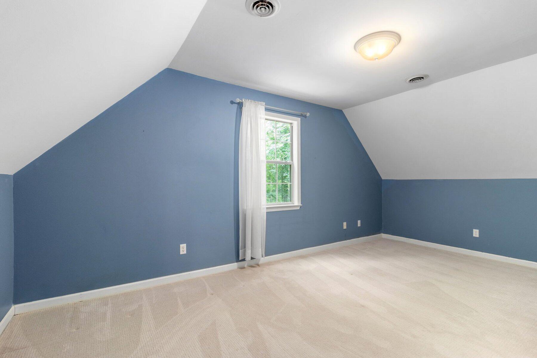 1623 Devlan Forest Lane