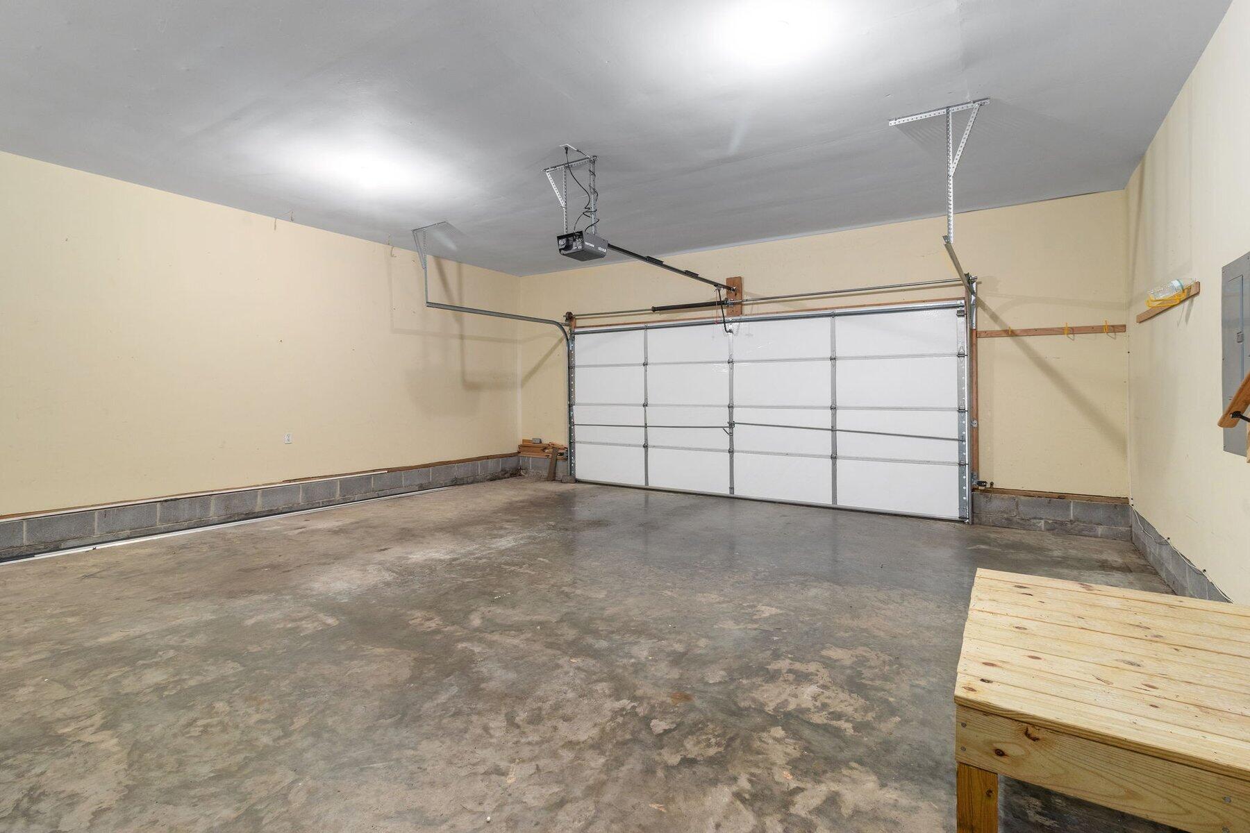 1623 Devlan Forest Lane