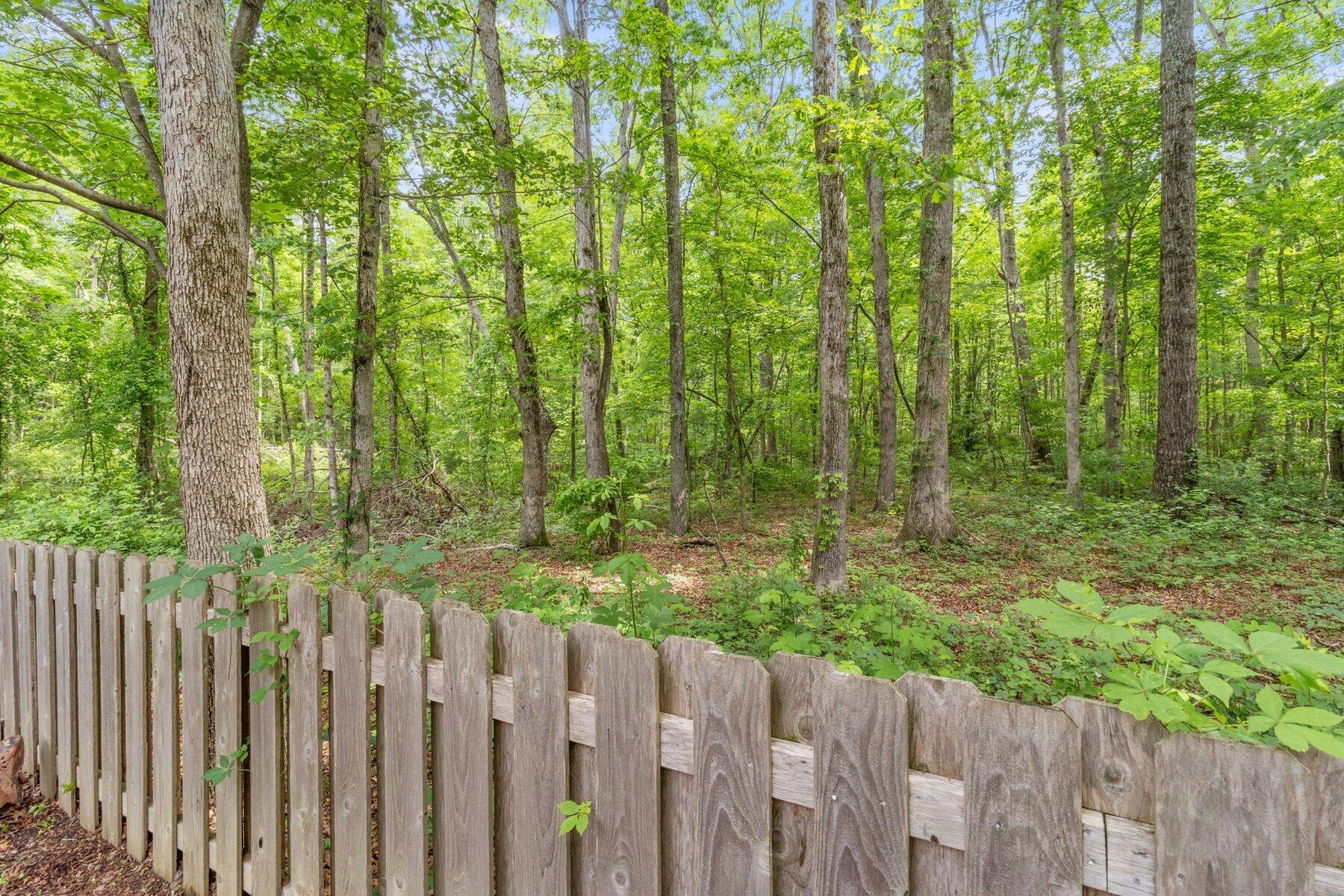 1623 Devlan Forest Lane