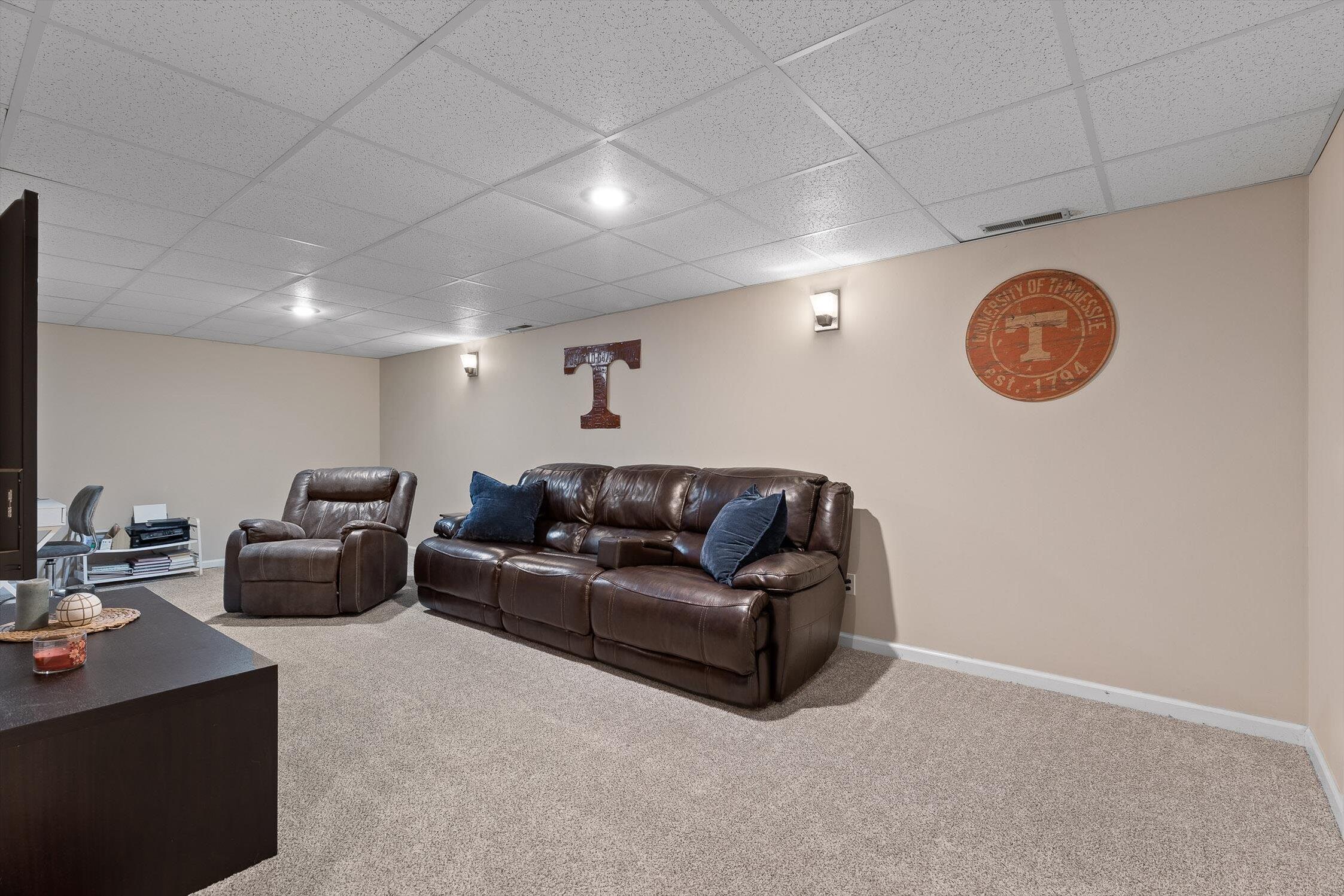 6443 Olde Ferry Landing