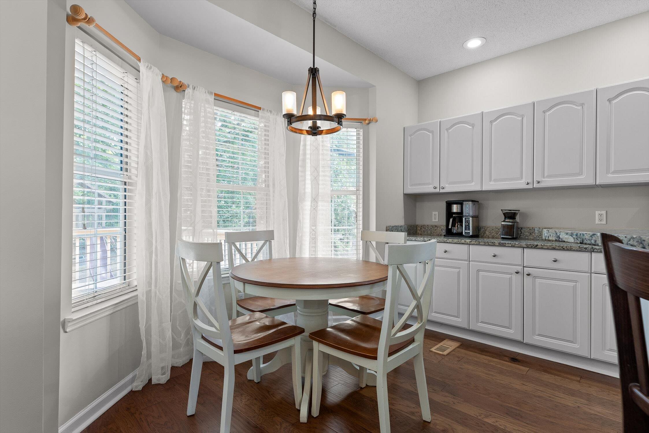 6443 Olde Ferry Landing