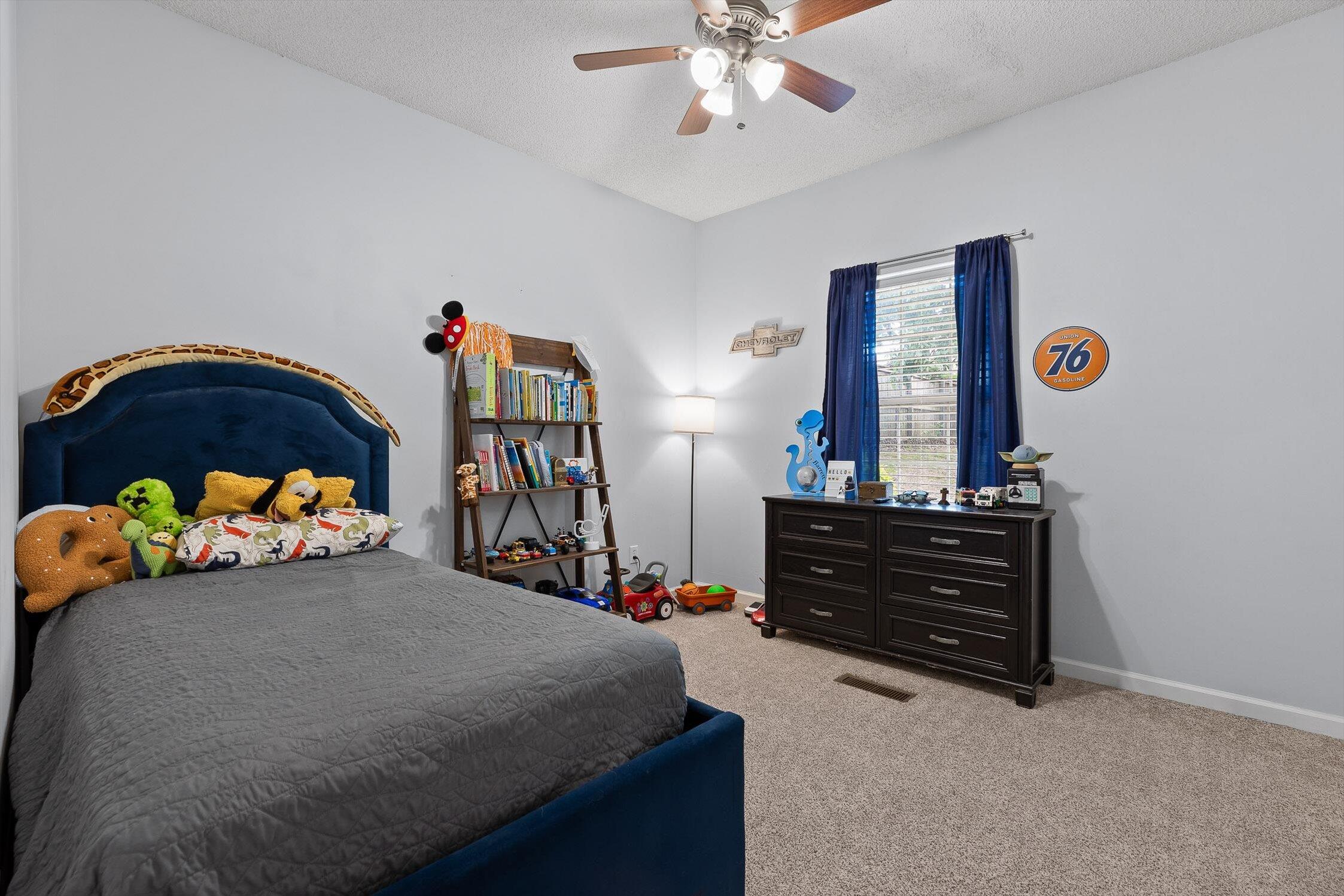 6443 Olde Ferry Landing