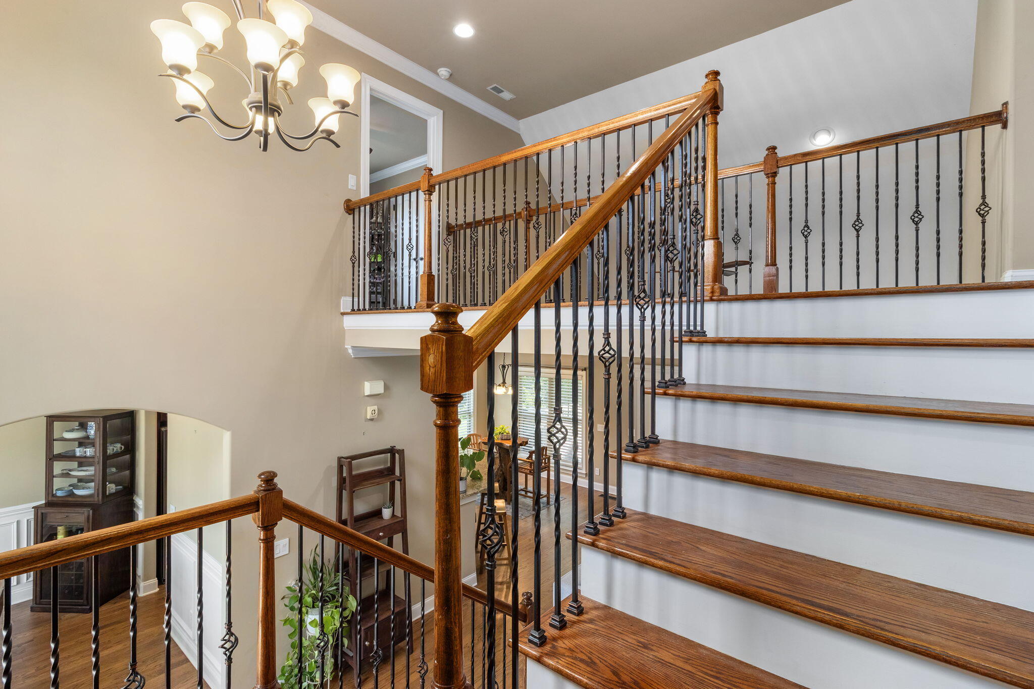8209 Robertsview Drive