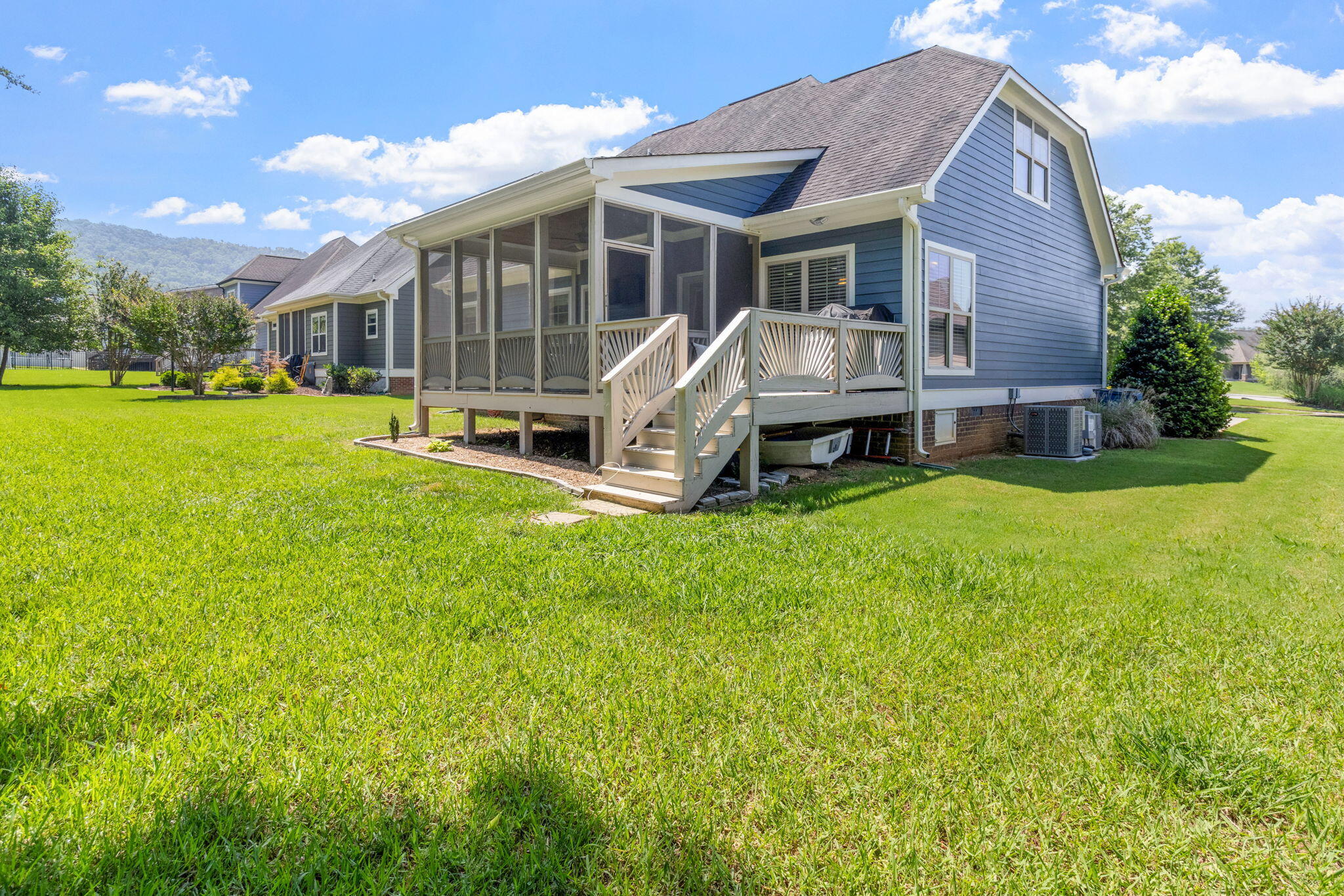 8209 Robertsview Drive