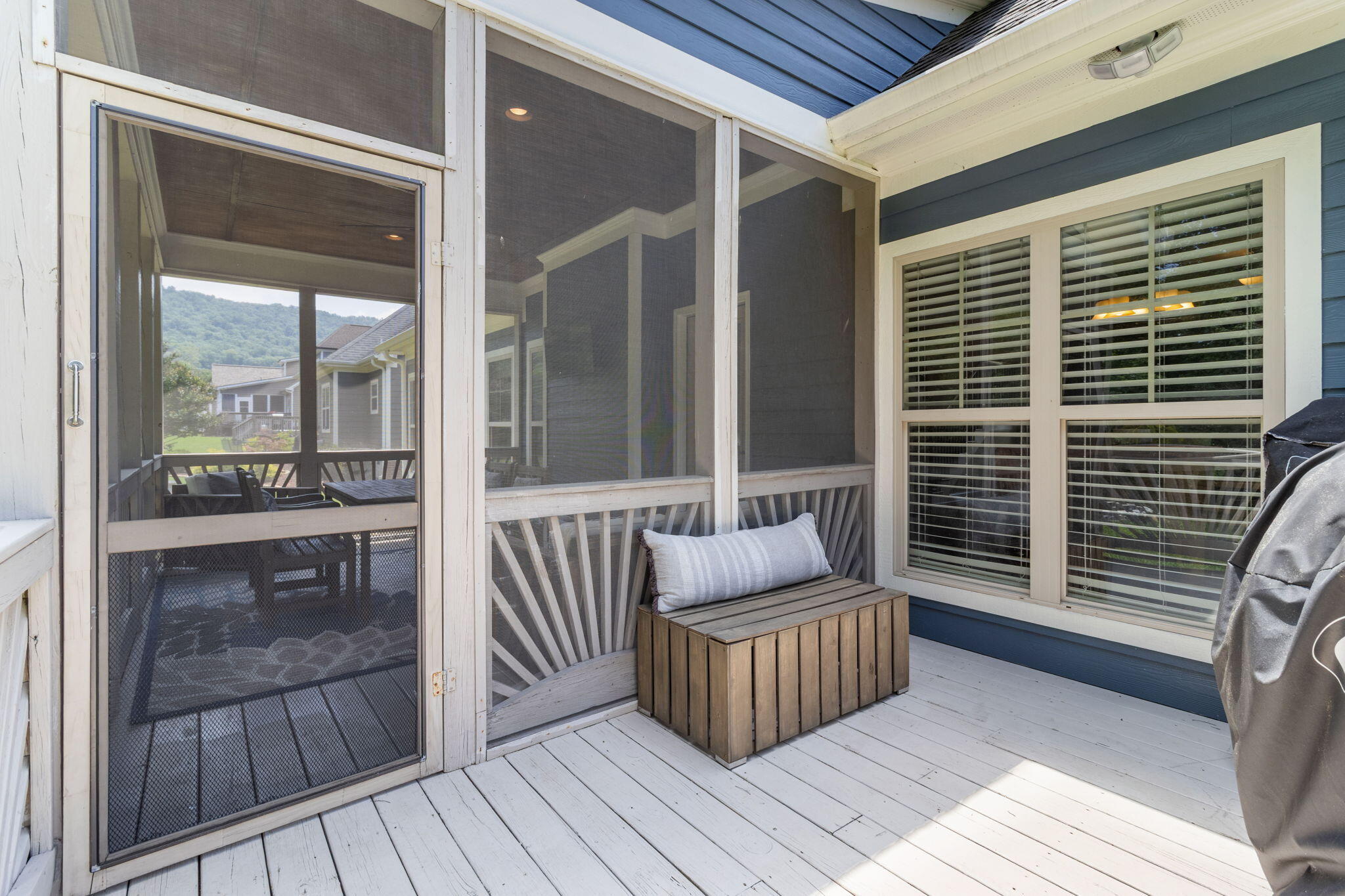 8209 Robertsview Drive