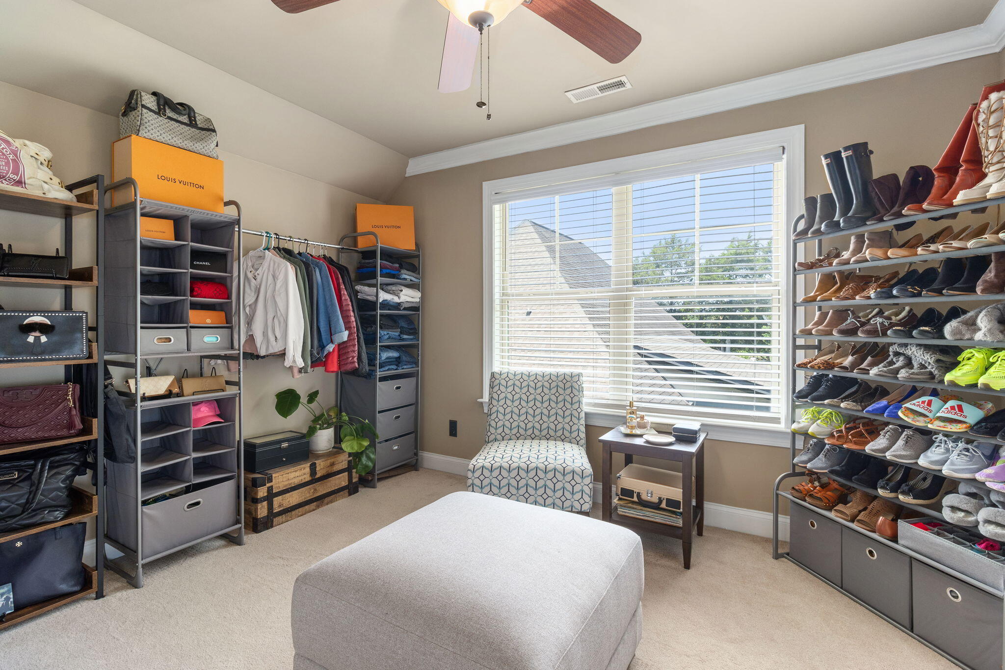 8209 Robertsview Drive