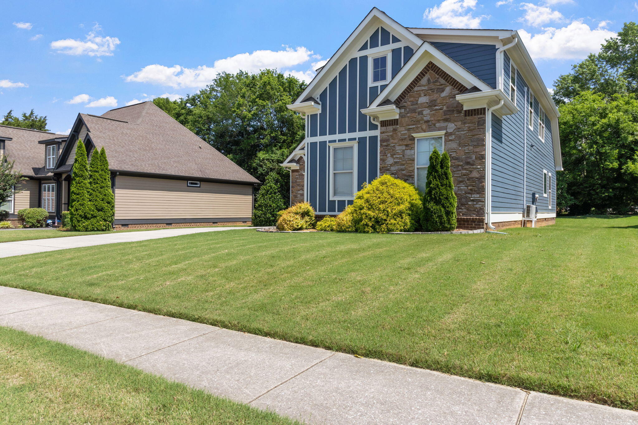 8209 Robertsview Drive