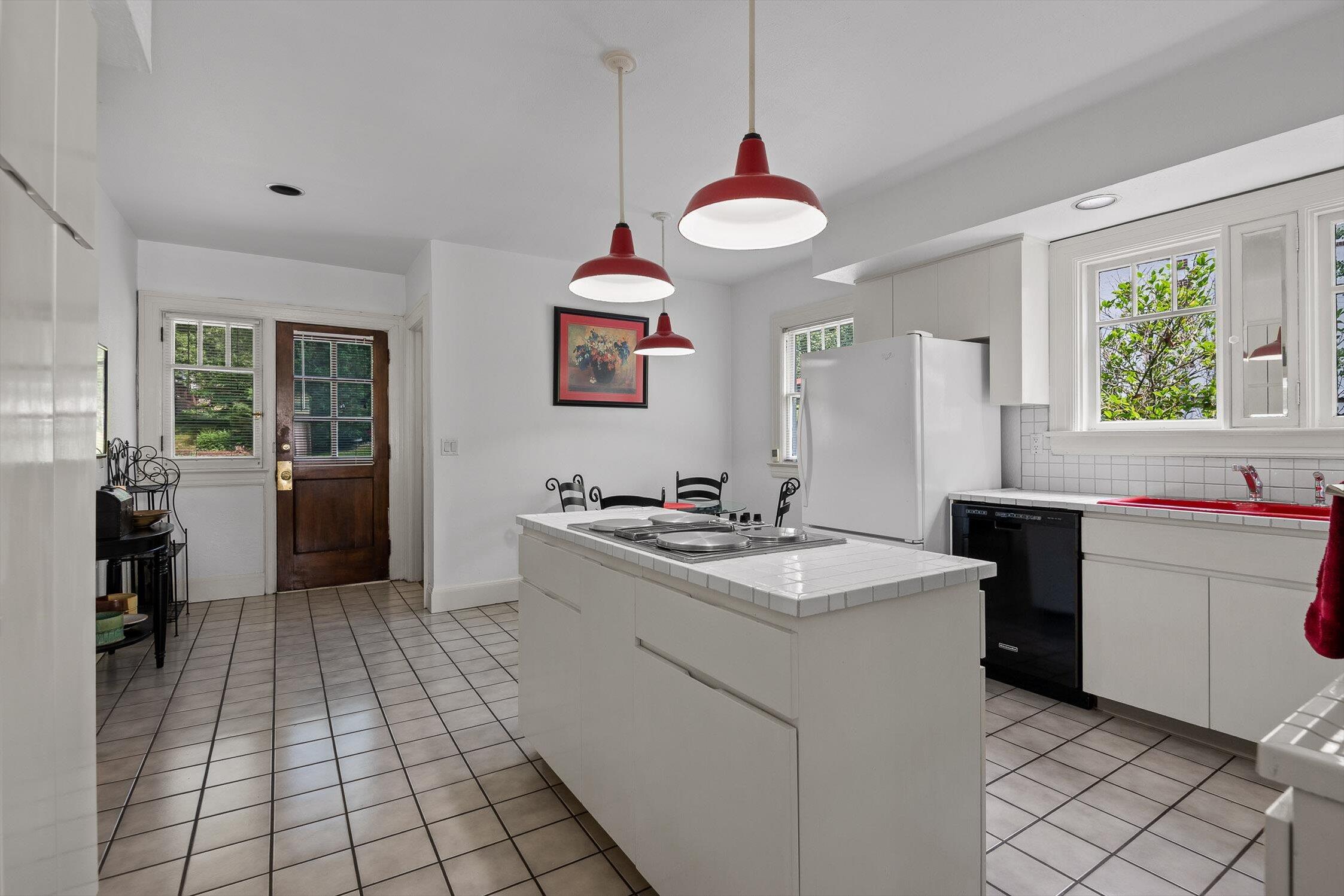111 Belvoir Avenue