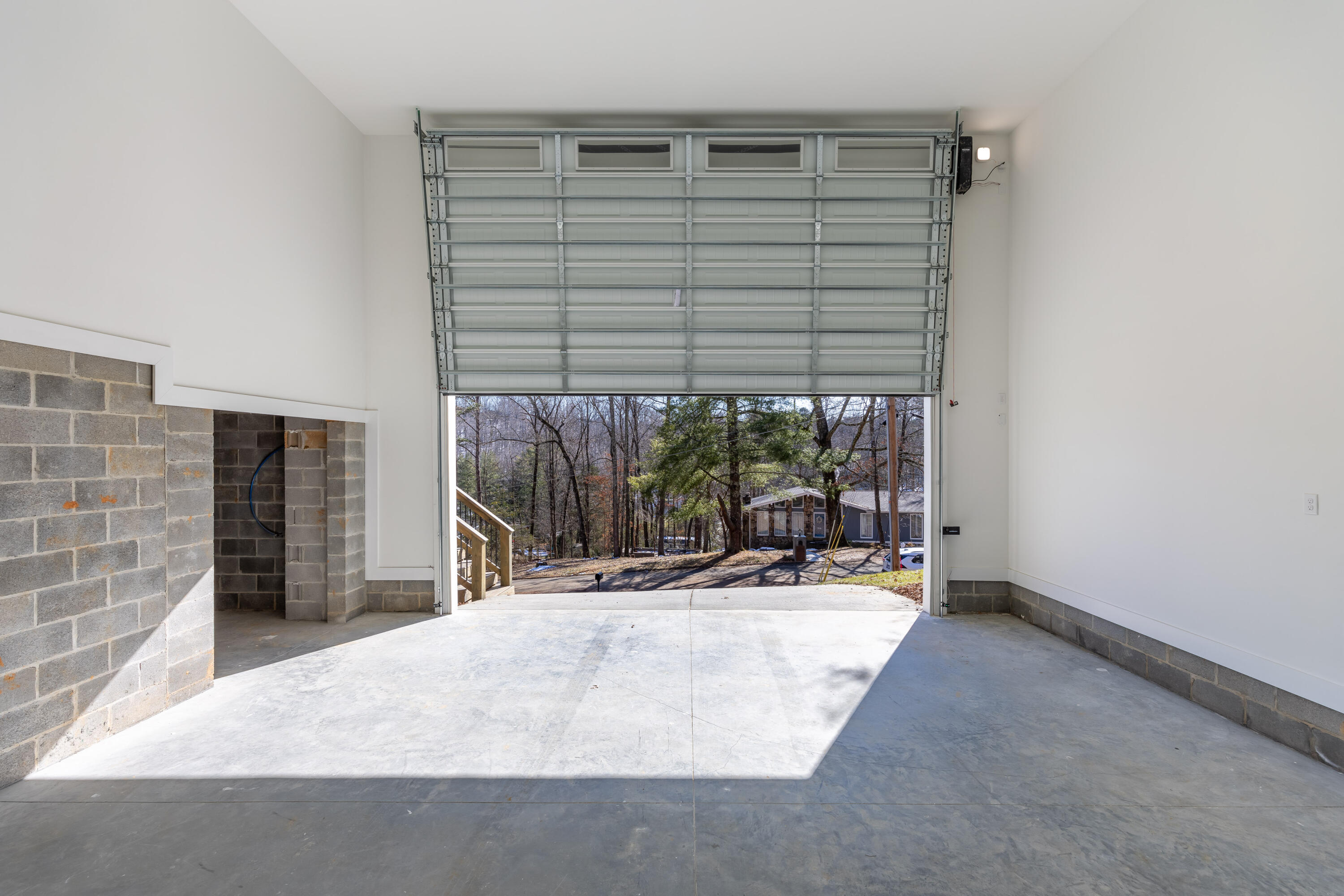 311 Shady Crest Drive