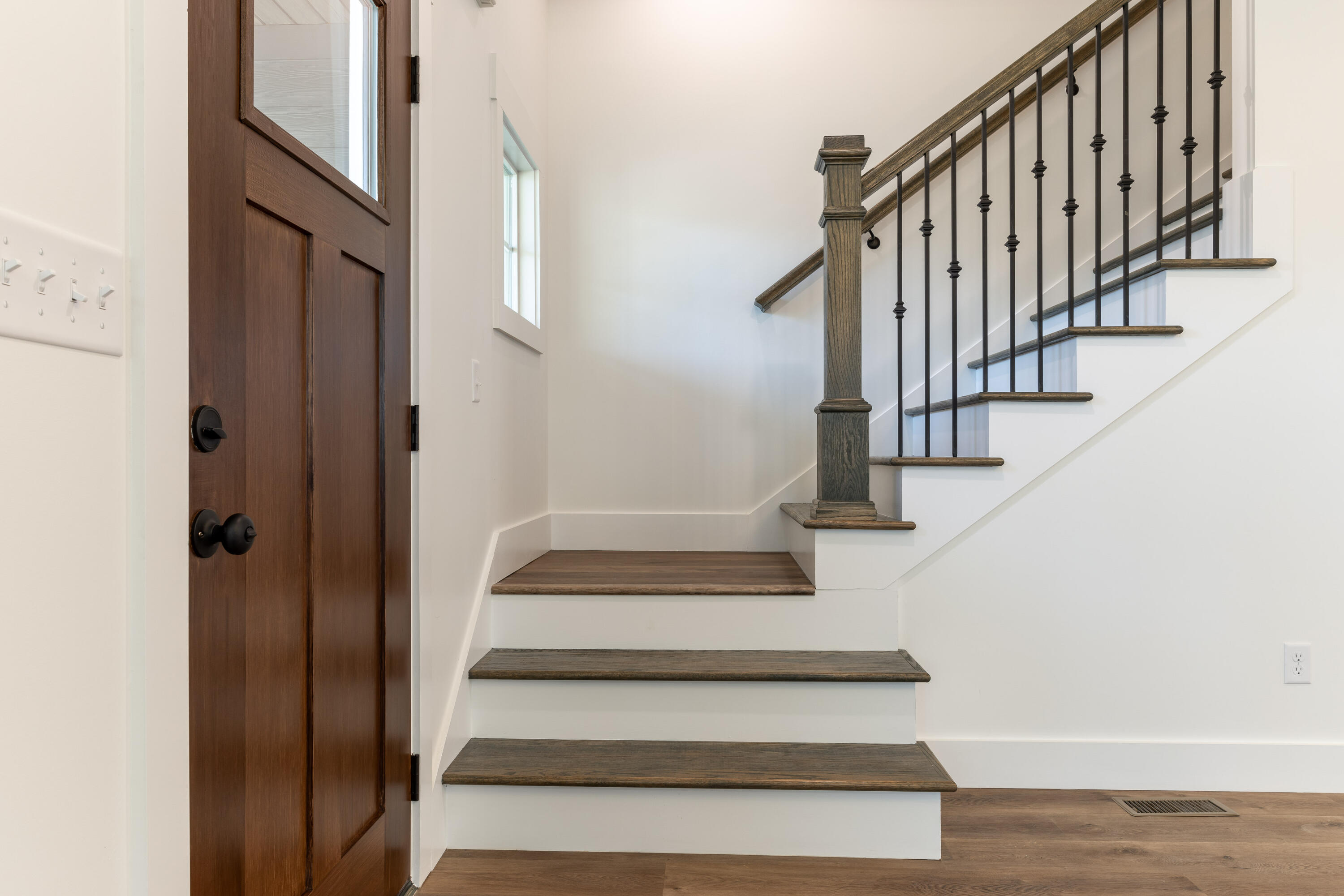 311 Shady Crest Drive