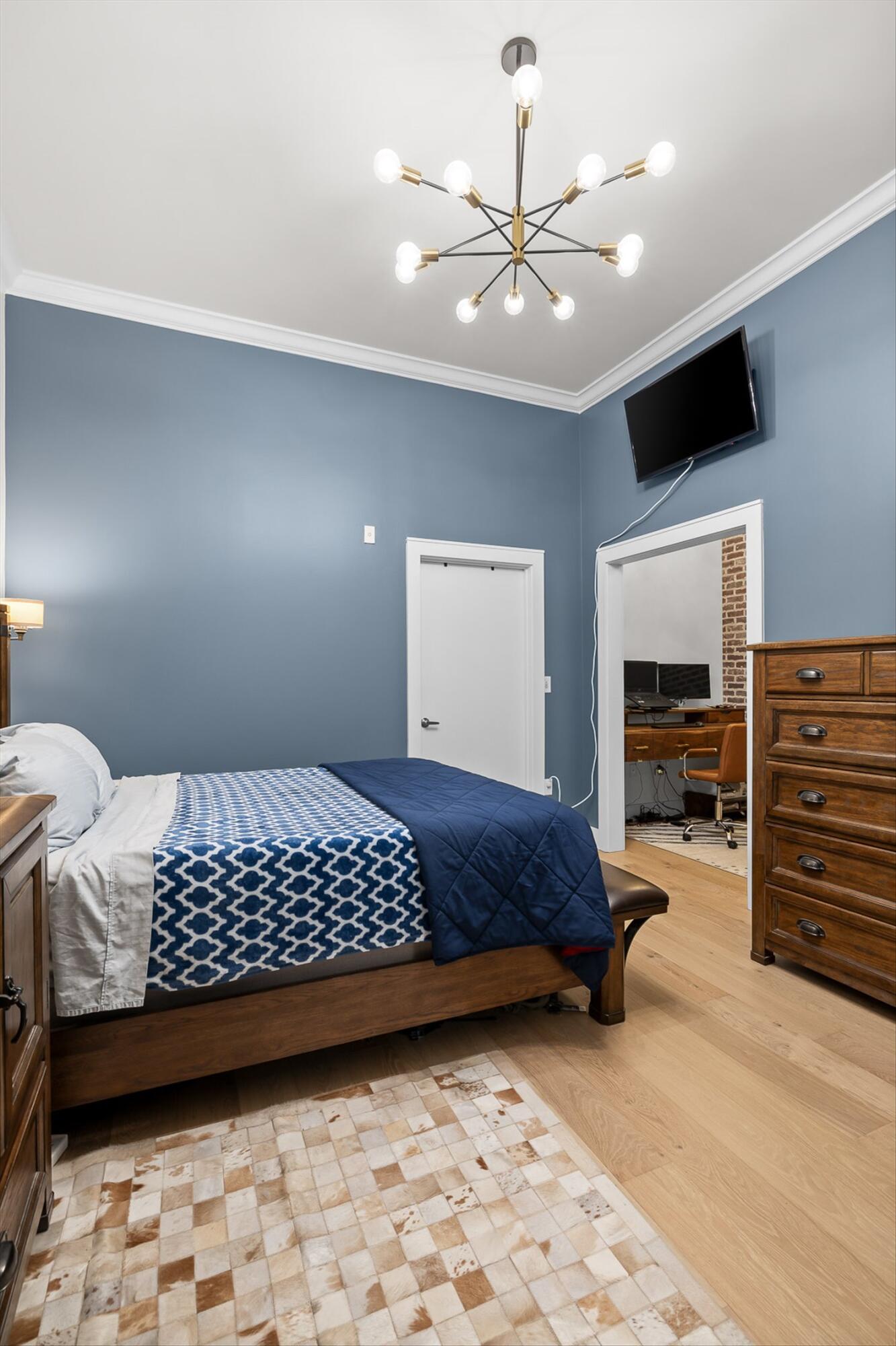 129 Walnut Street, Unit 20