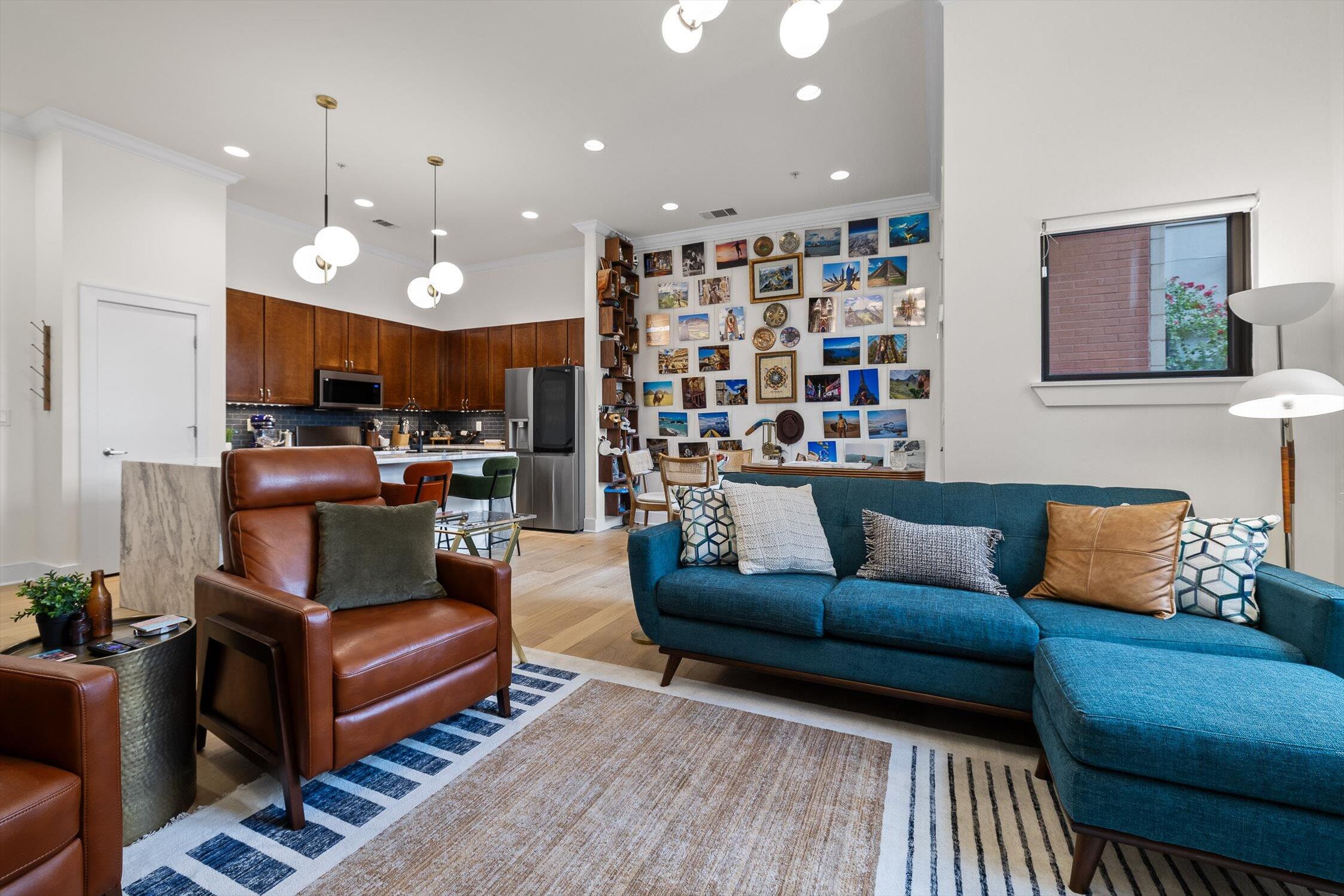 129 Walnut Street, Unit 20