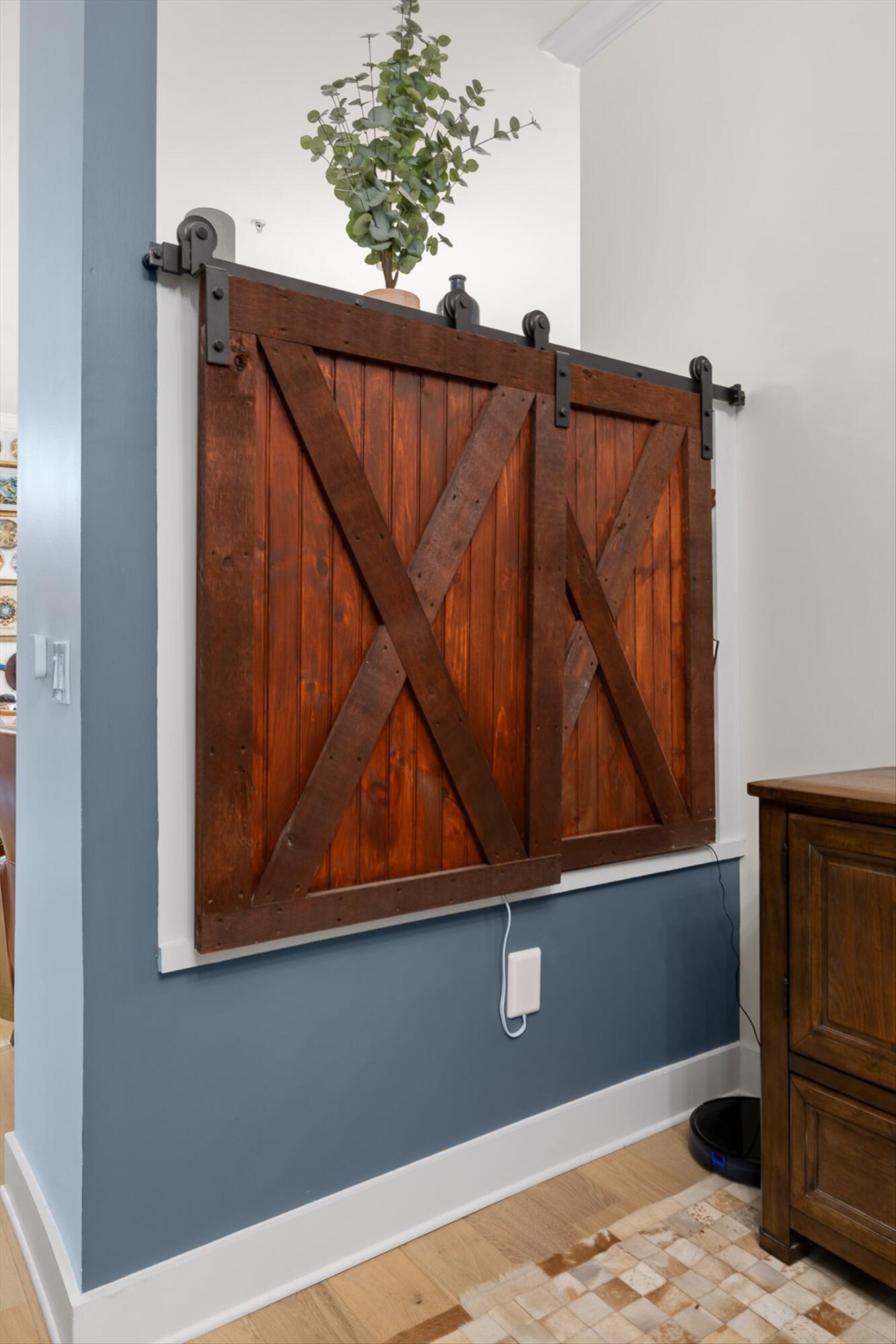 129 Walnut Street, Unit 20