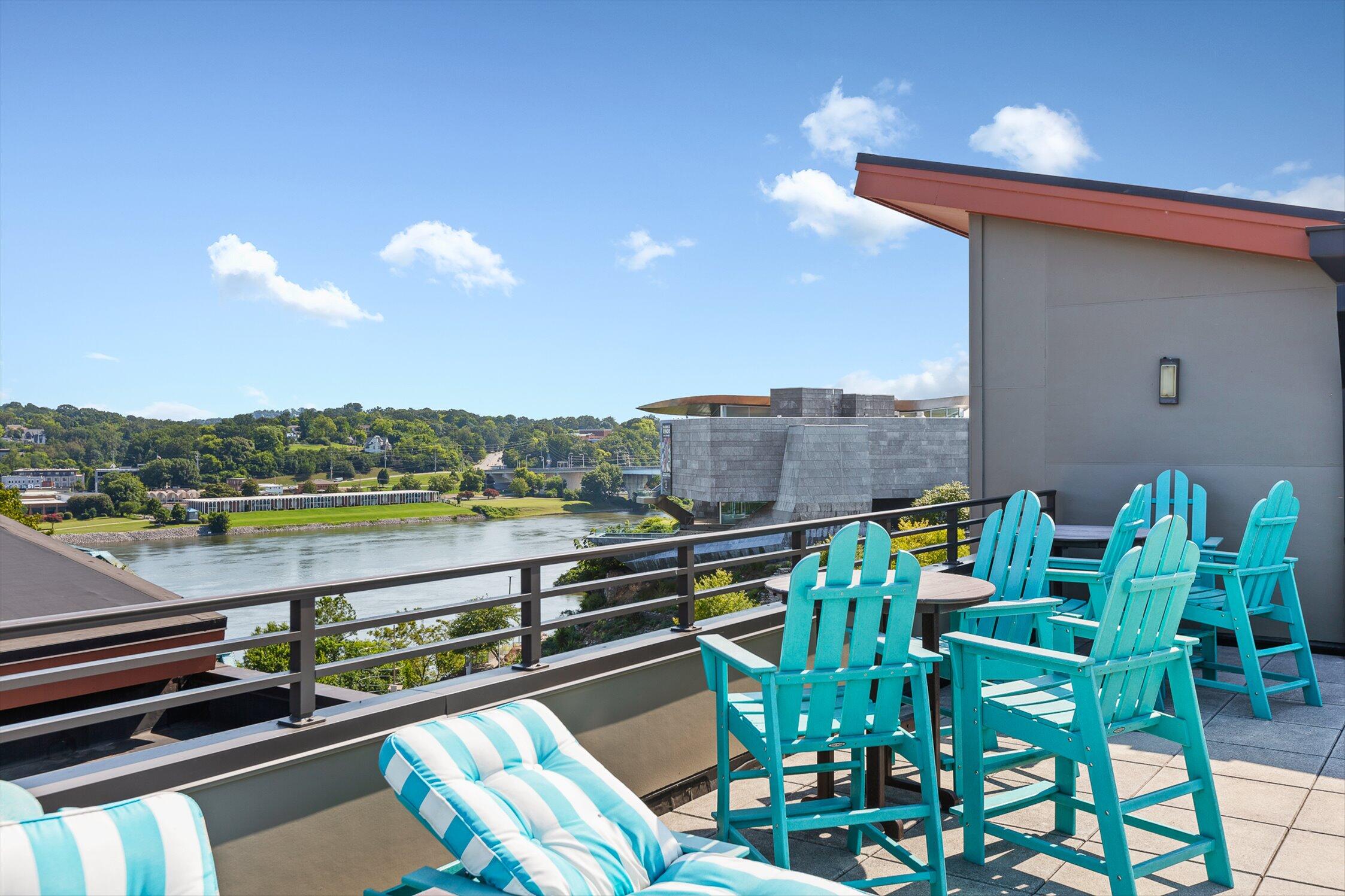 129 Walnut Street, Unit 20